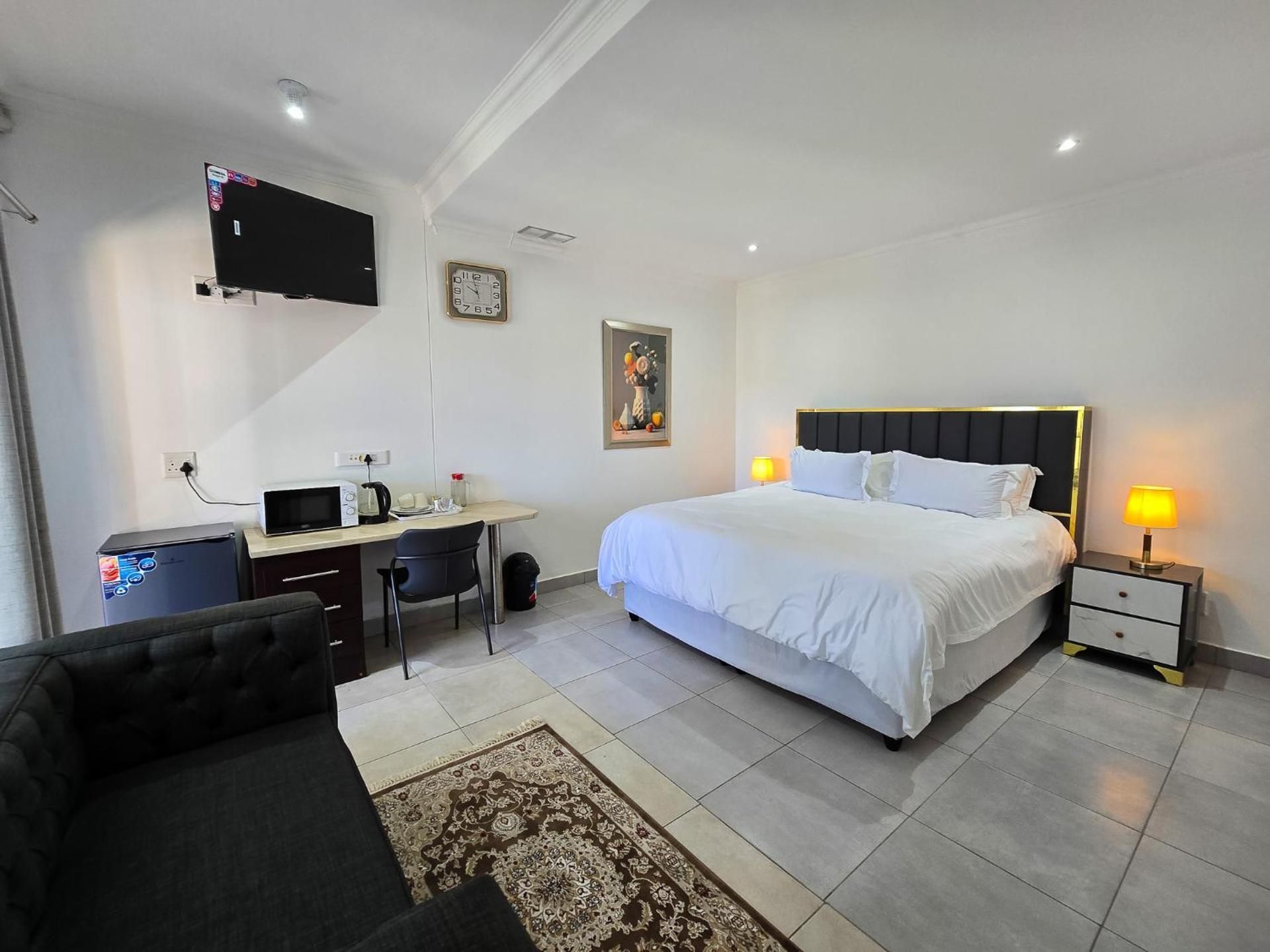 Deluxe Double Room with Shower