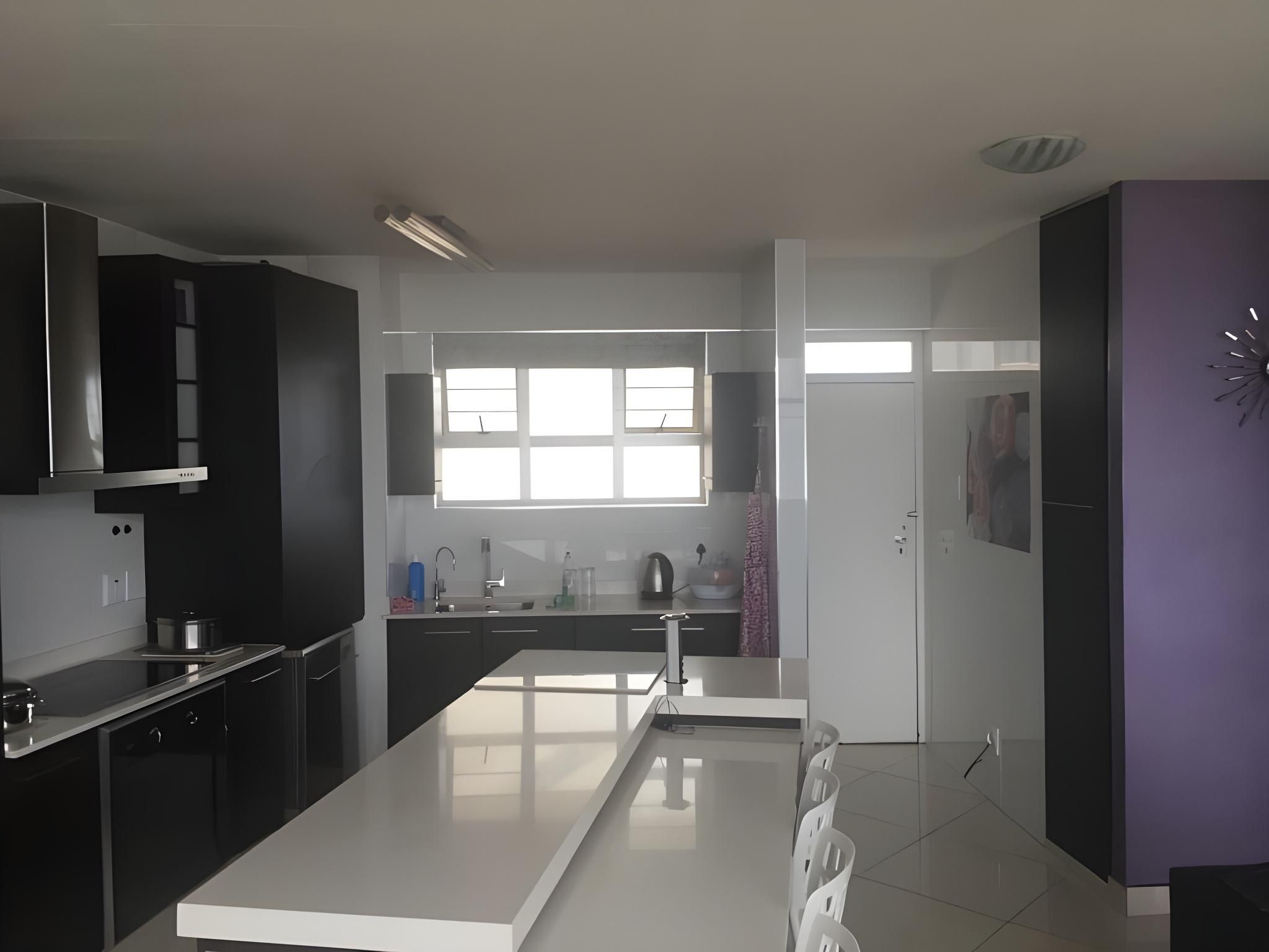 Luxury 2-Bedroom Apartment