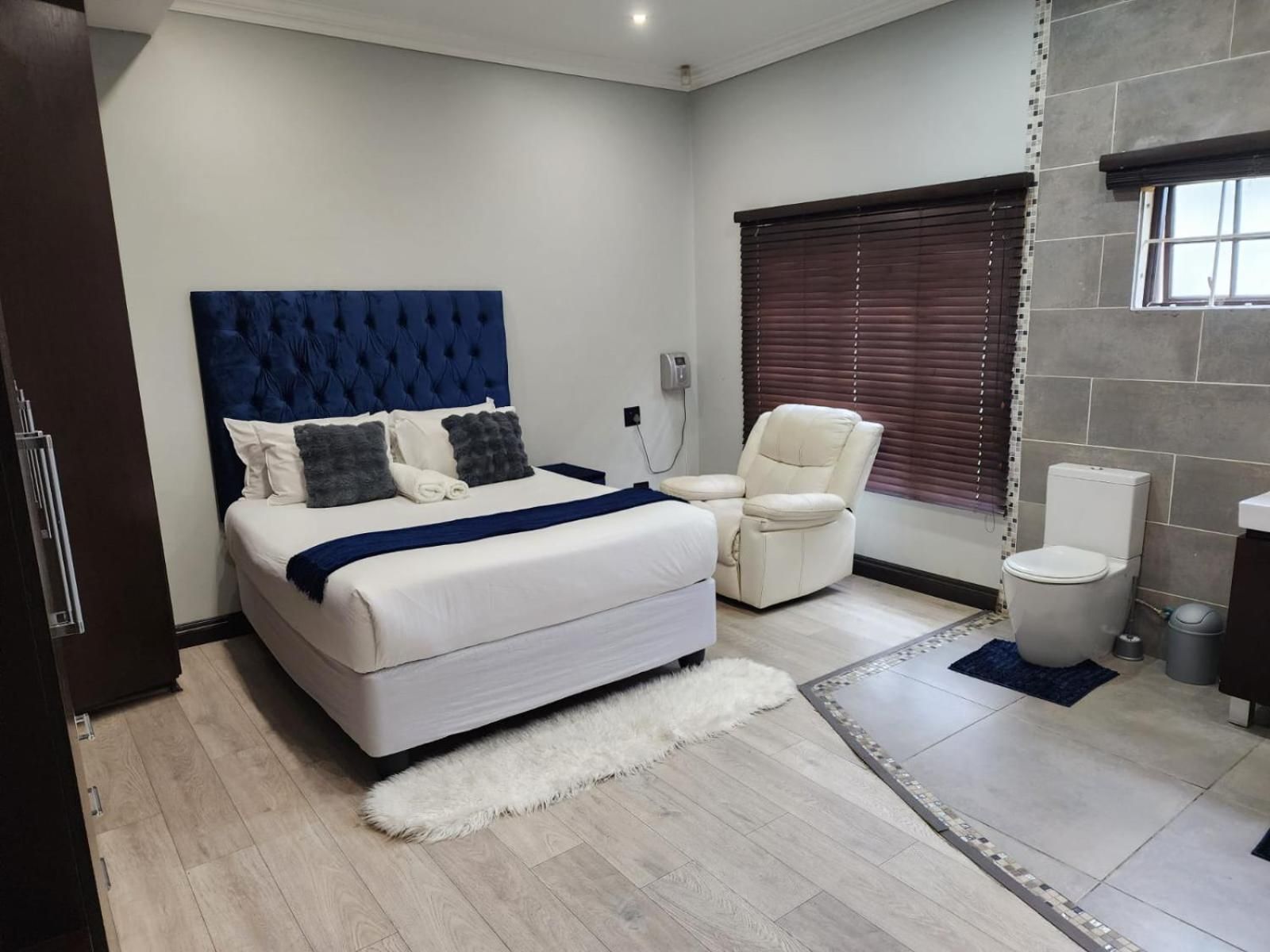 Double Room with Private Bathroom
