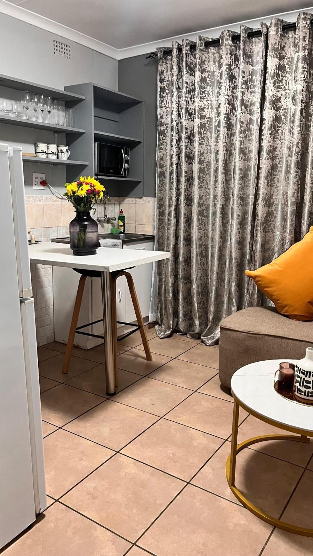 Deluxe Double Room with Shower