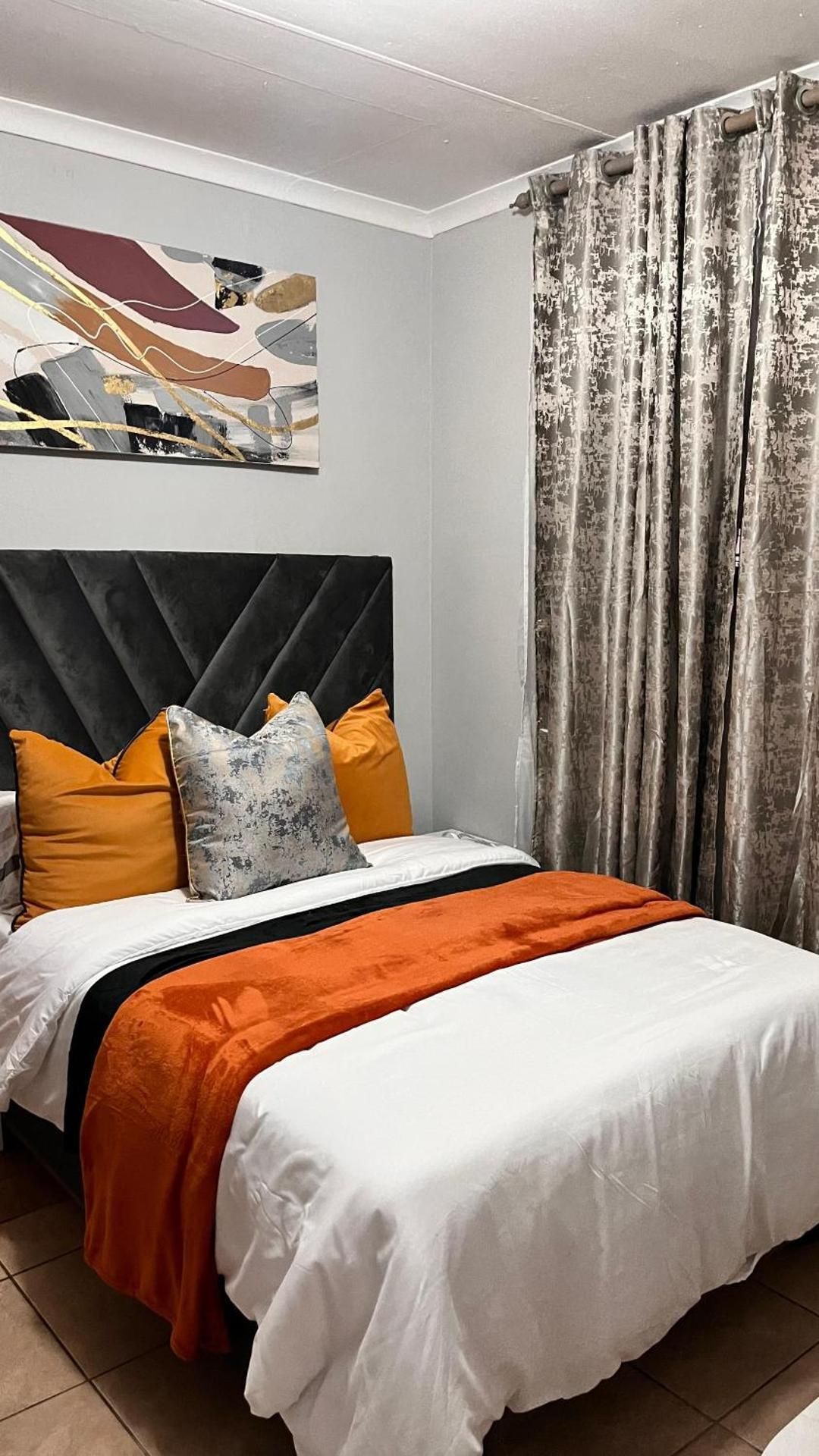 Deluxe Double Room with Shower