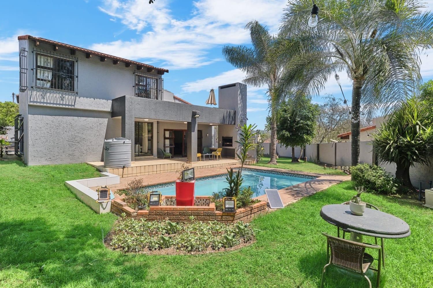 Villa Picasso - 3 Bed Villa