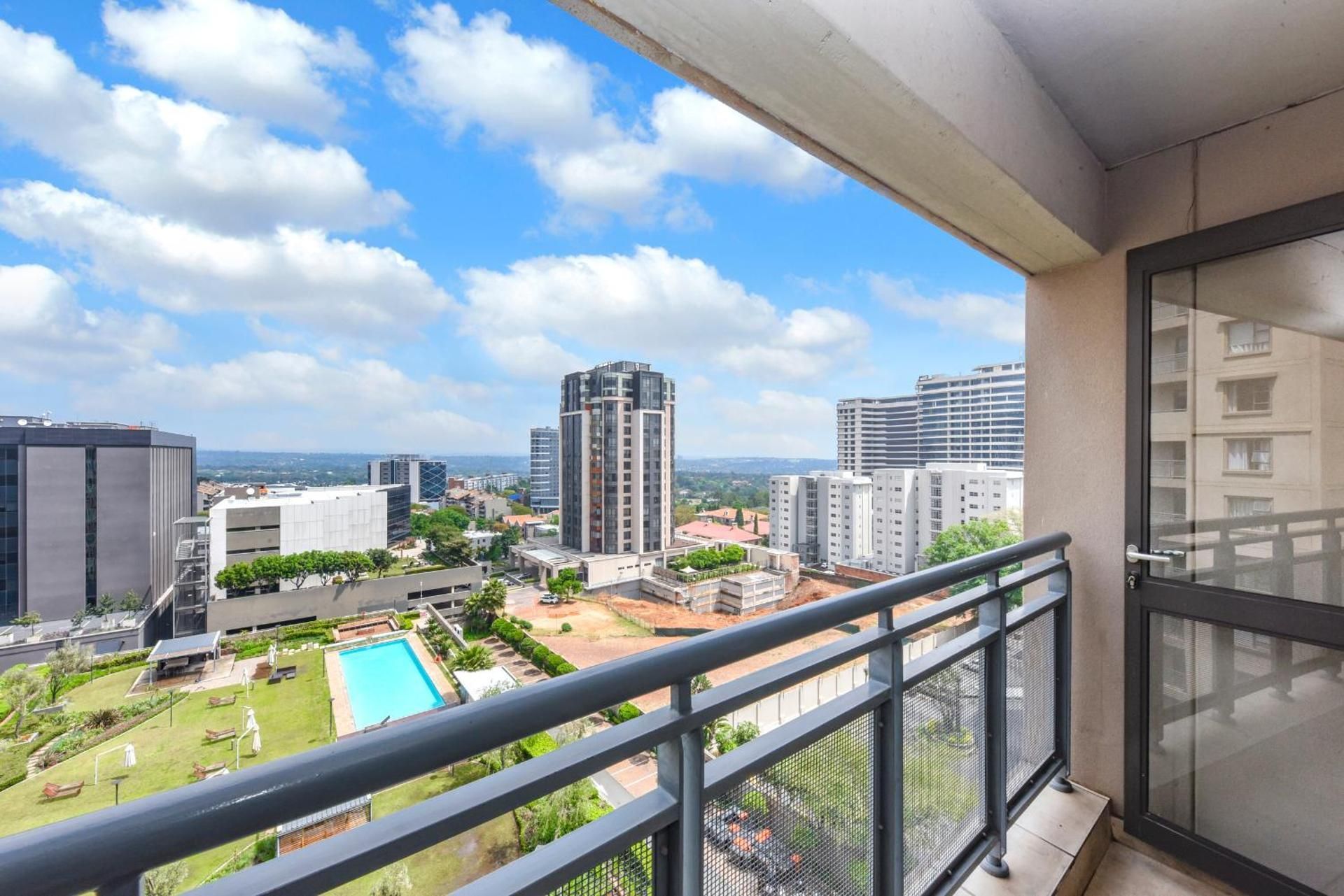 Apartment with City View