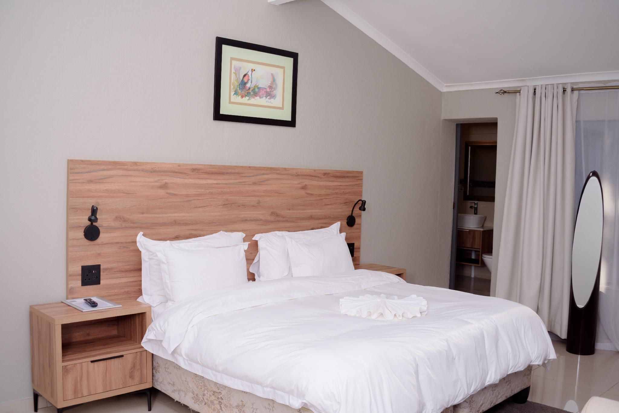 Junior Suite with King Bed