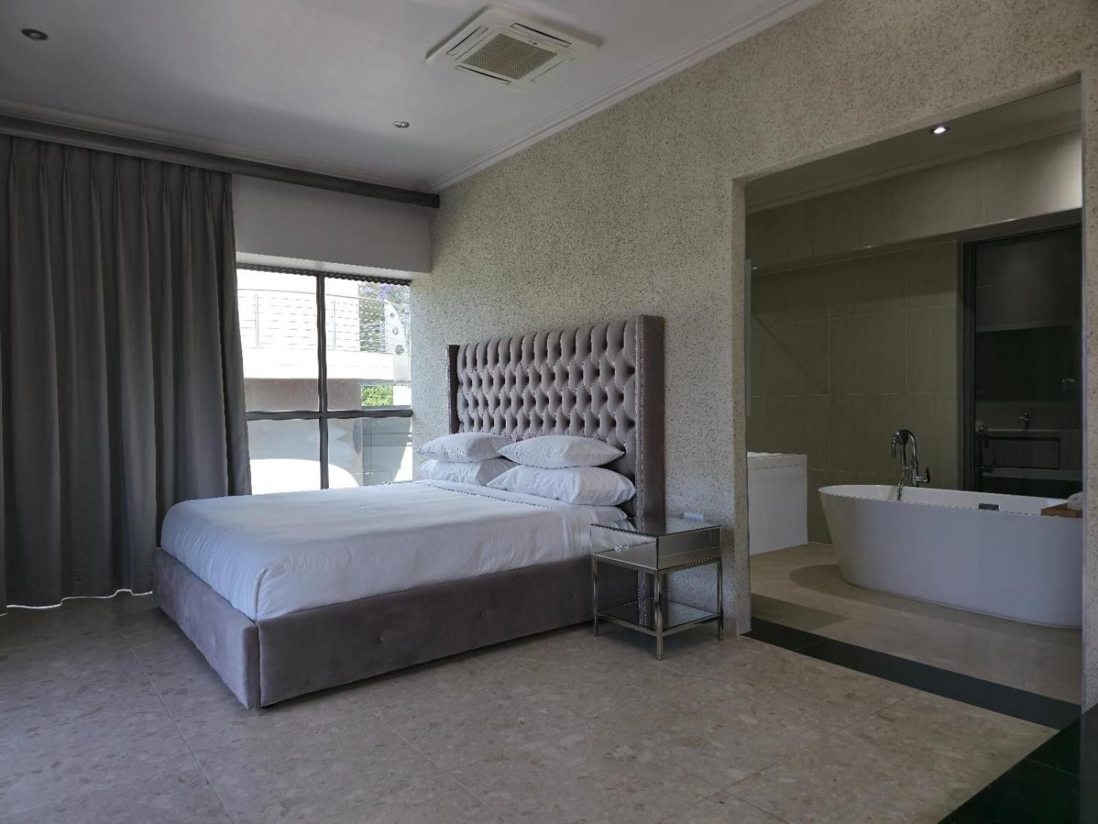 Silva Villa Presidential King Room