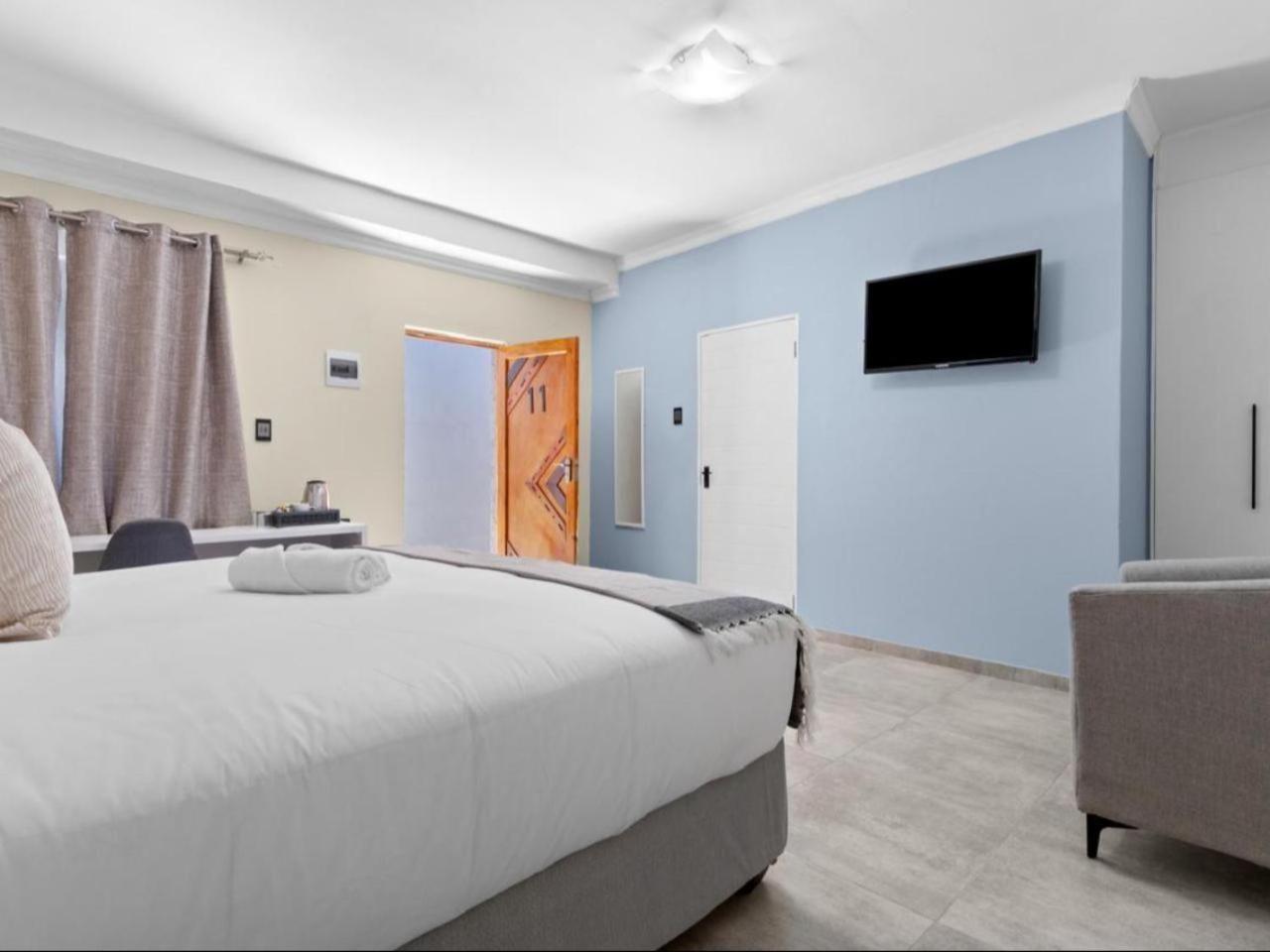 Executive King Room