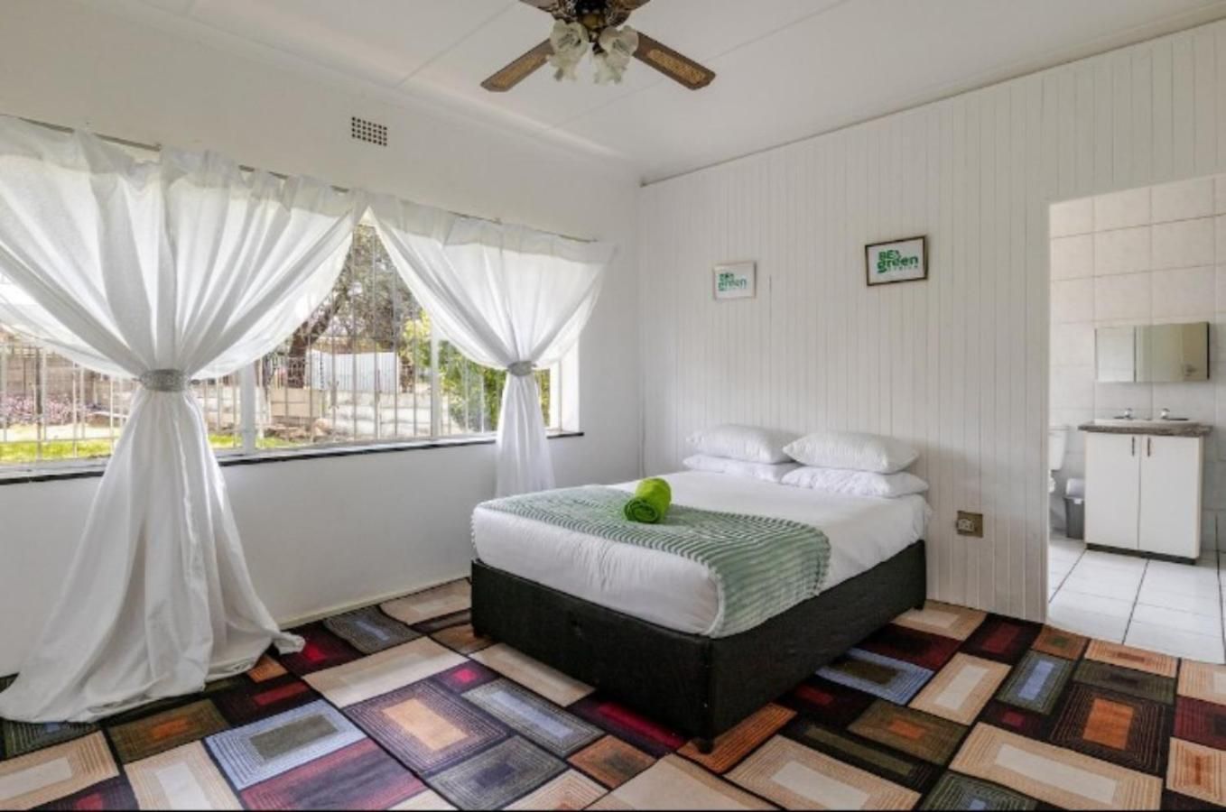 Deluxe Double Room with Bath