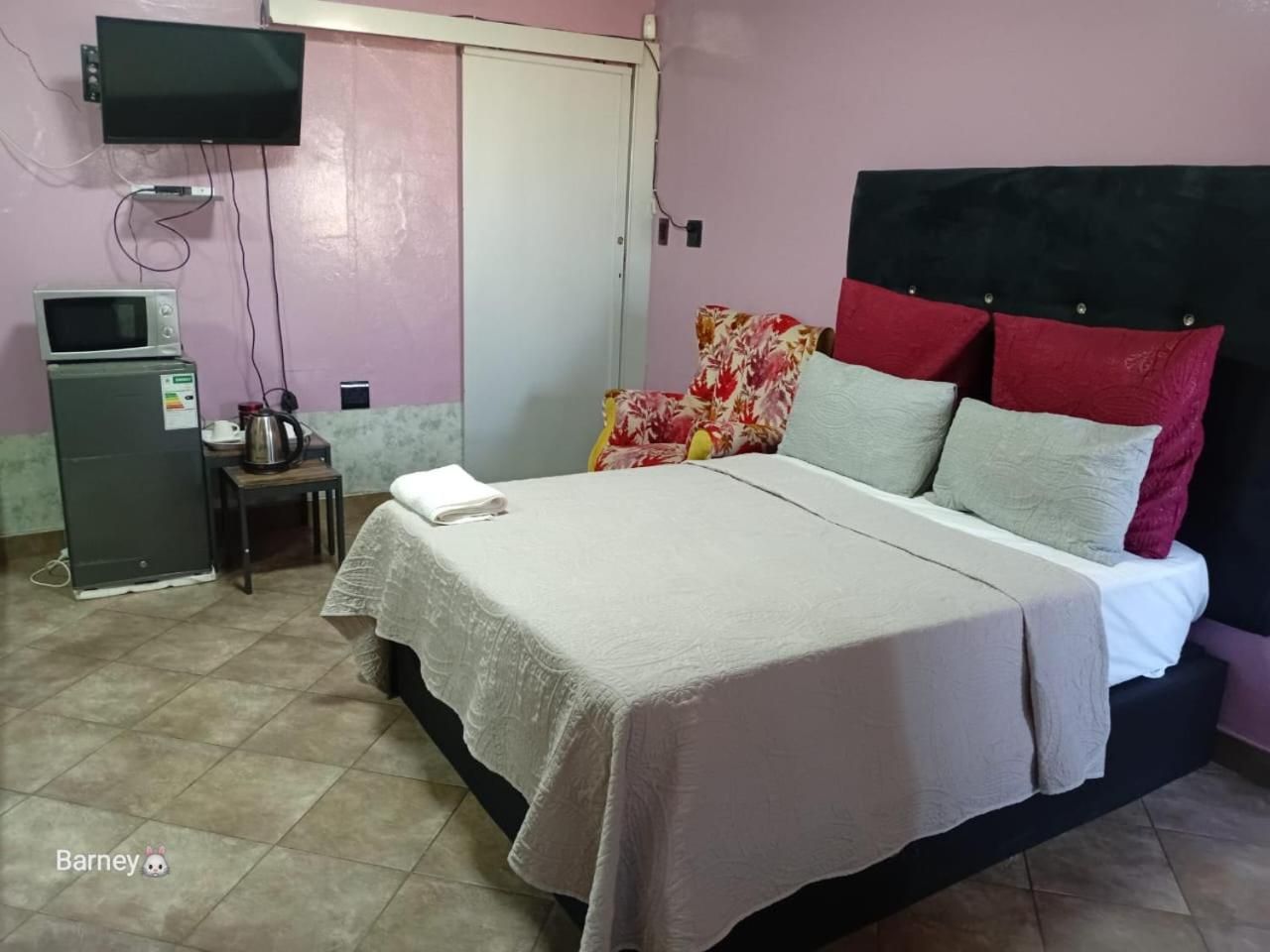 Deluxe Double Room with Shower