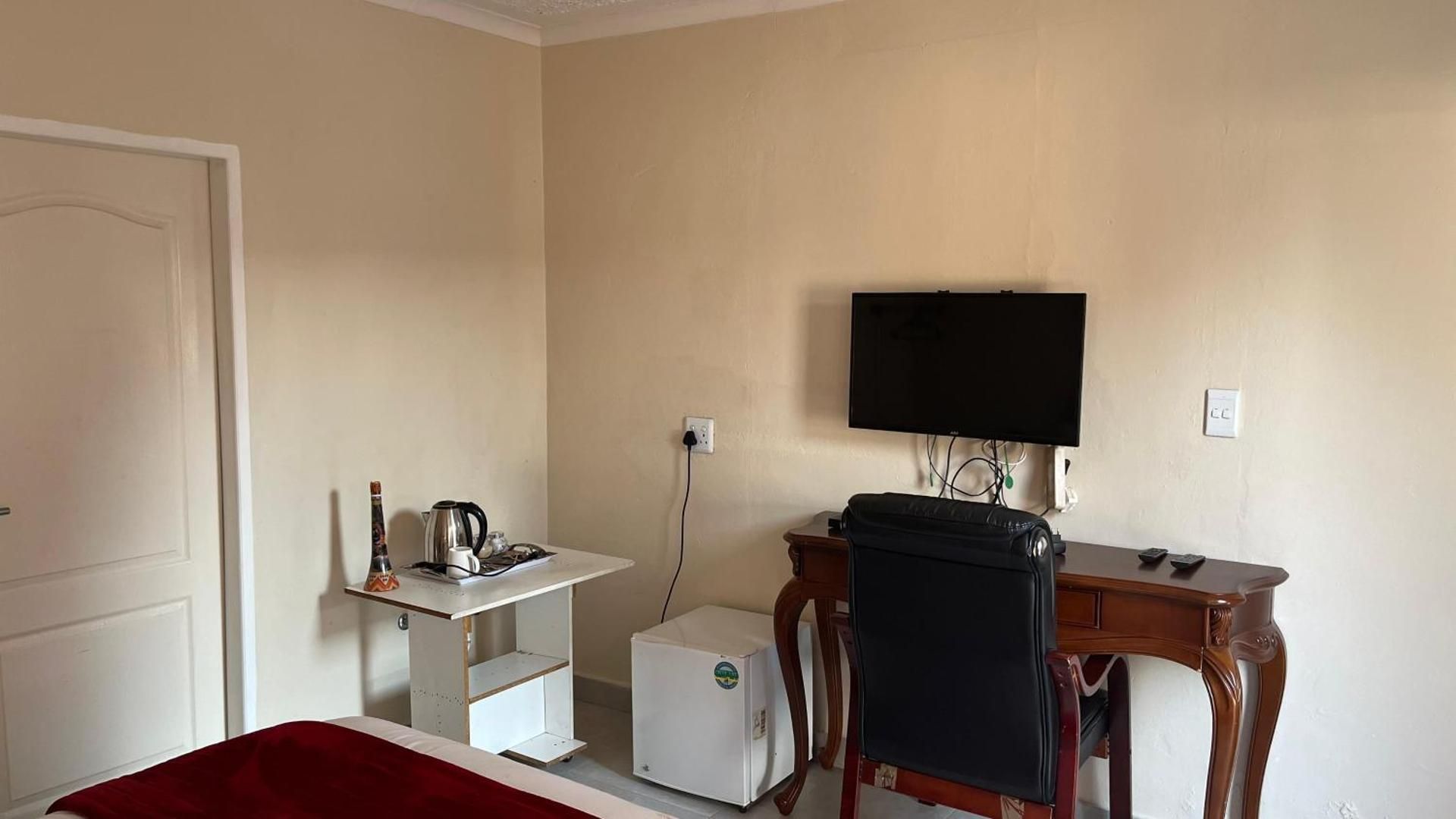 Double Room with Private Bathroom