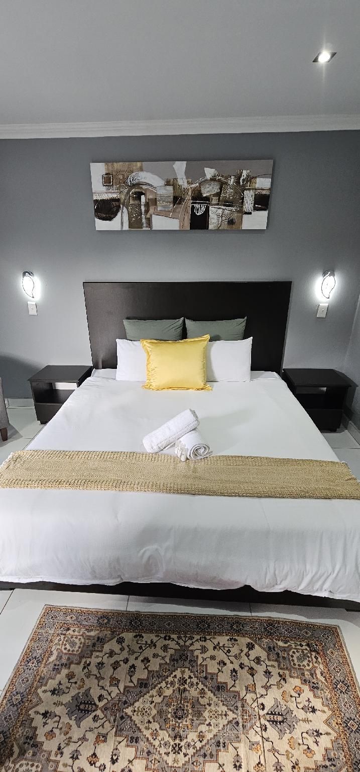 Diamond Room
