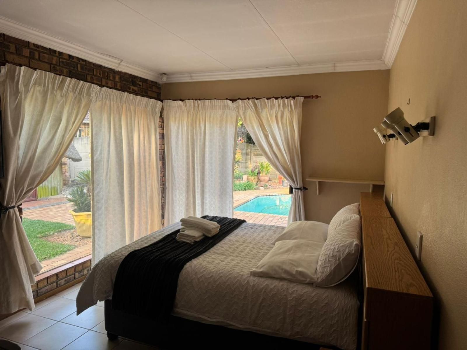 Queen Room