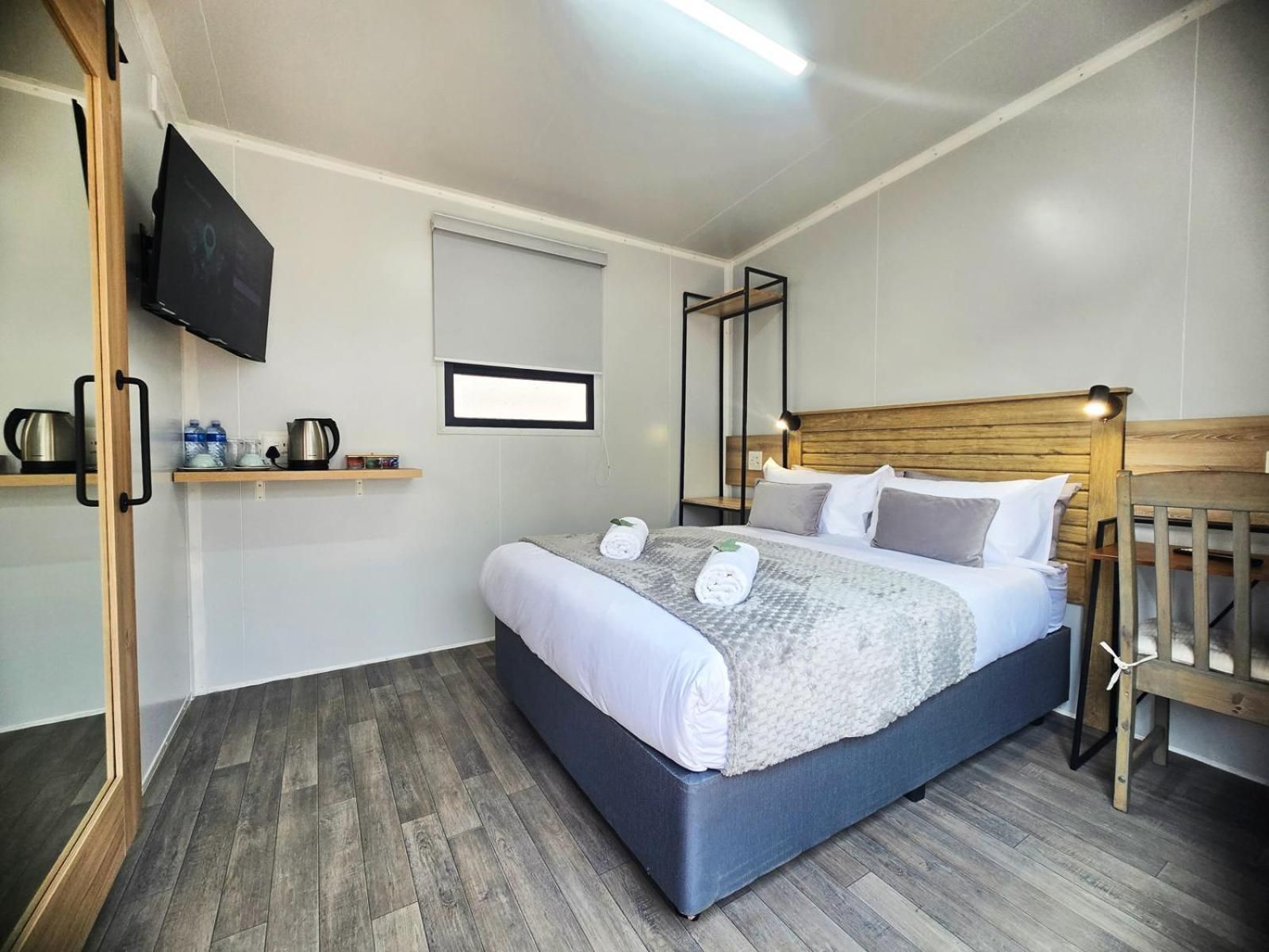 Private Double Room with Bathroom