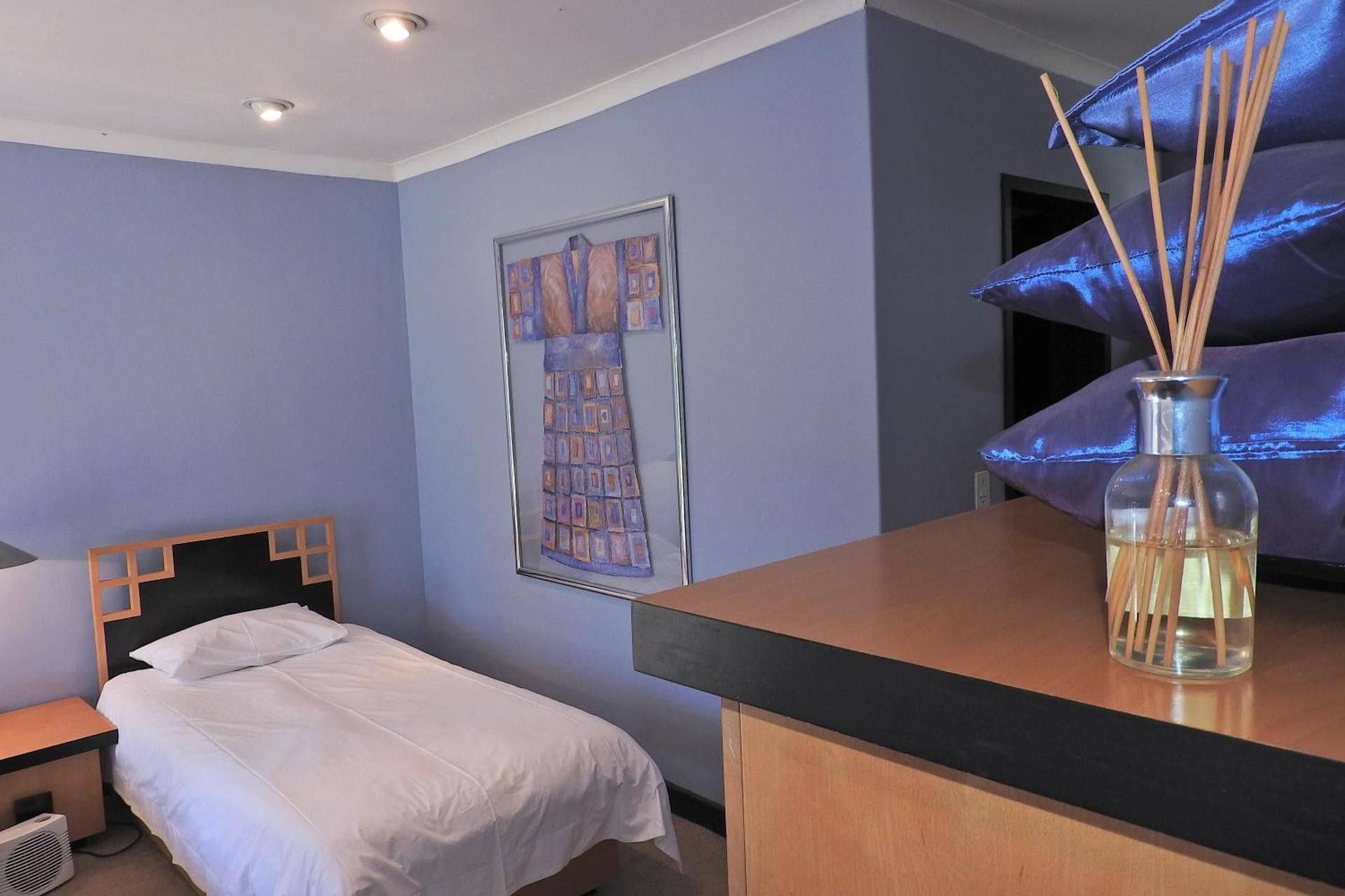 Standard Twin Room with Garden View