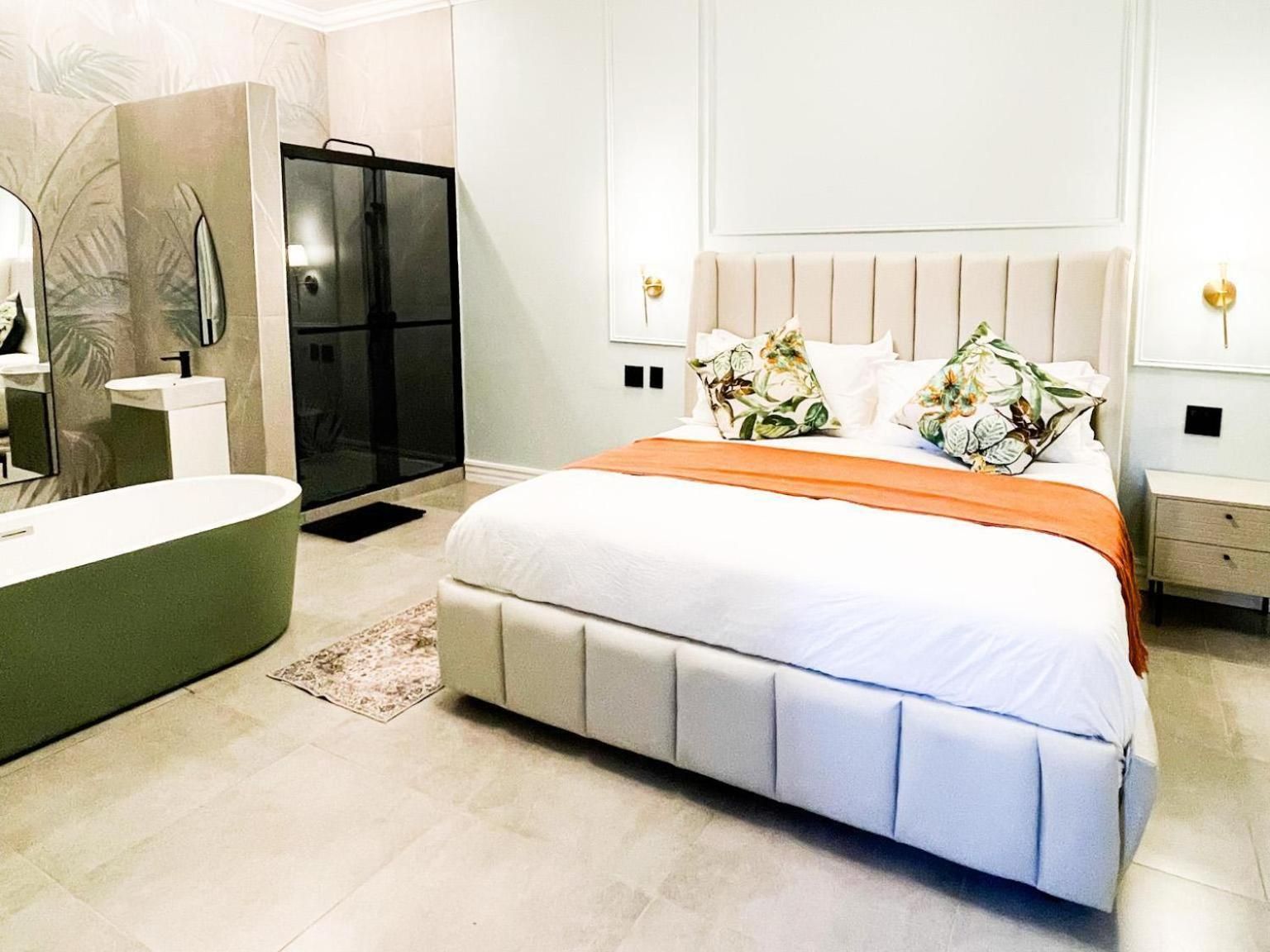 Comfort Queen Room
