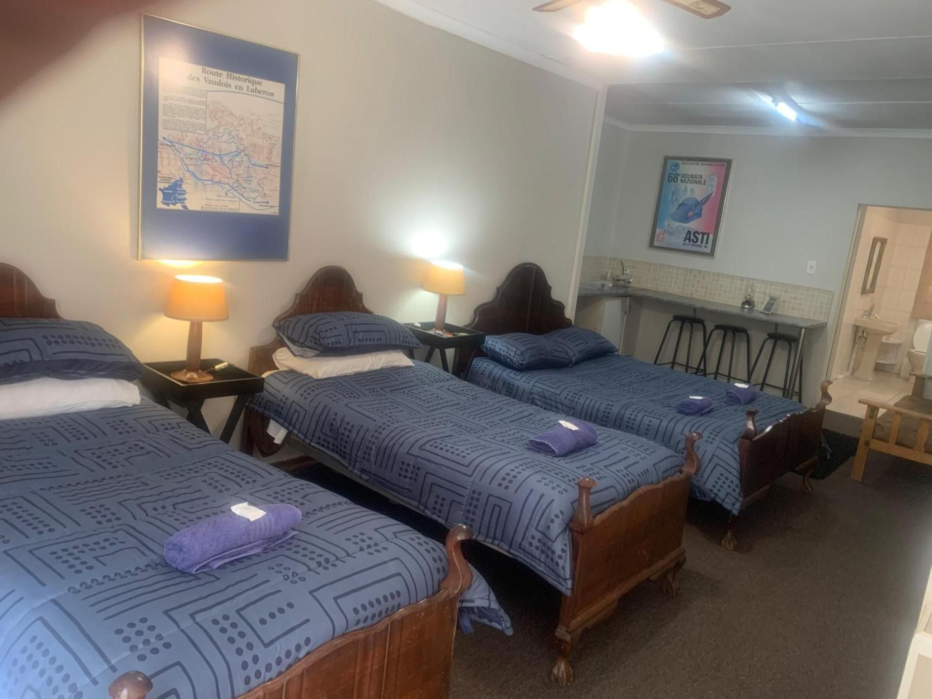 Double or Twin Room with Bathroom