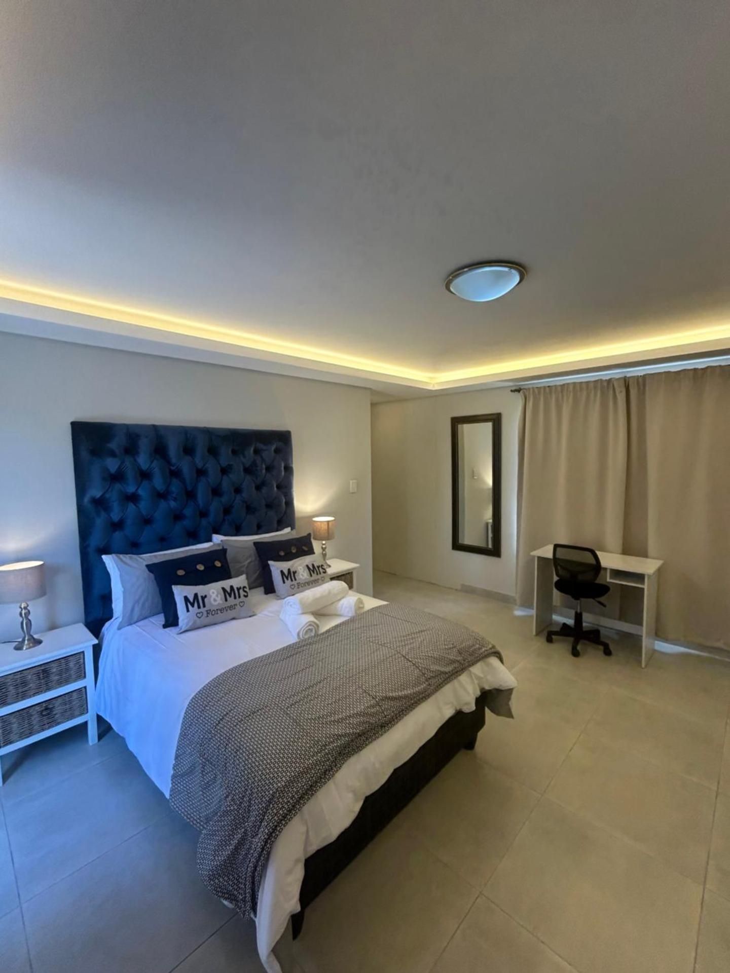 Deluxe Queen Room with Two Queen Beds