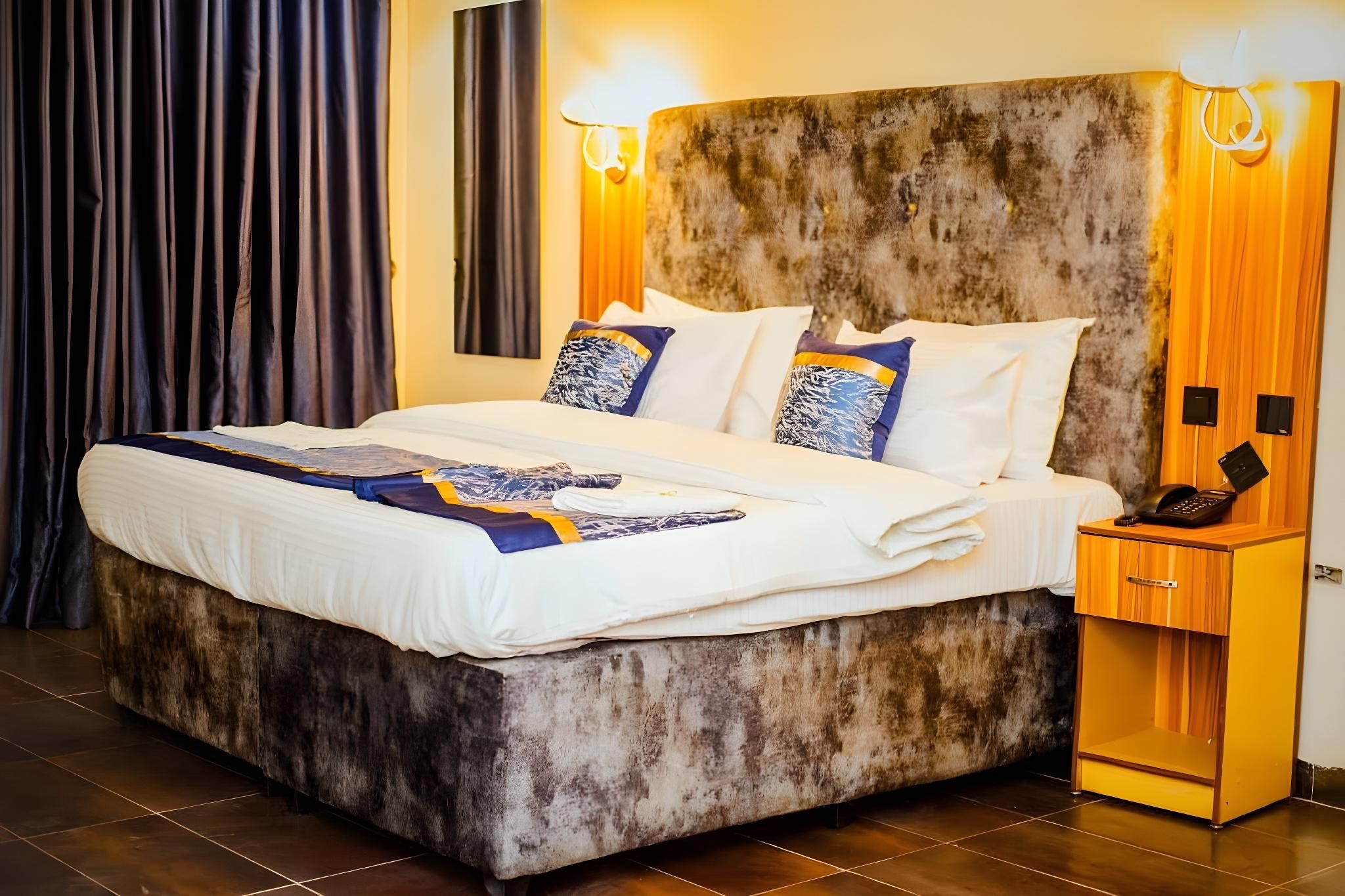 1 Bedroom Junior Suite
