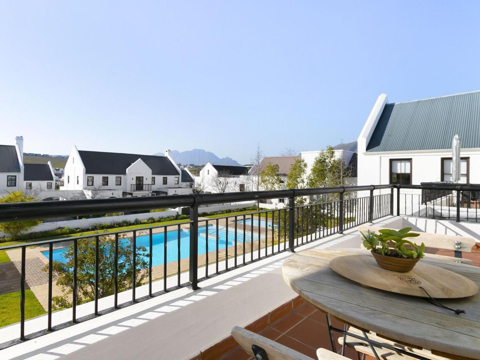 One-Bedroom Villa