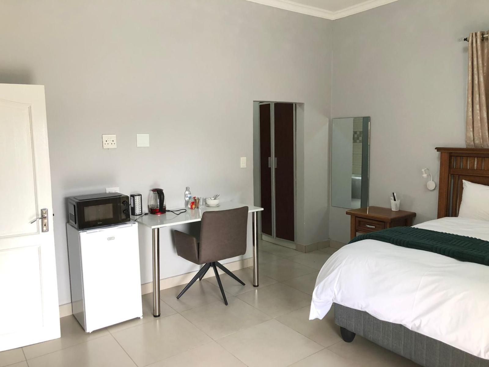 Double Room with Pool View