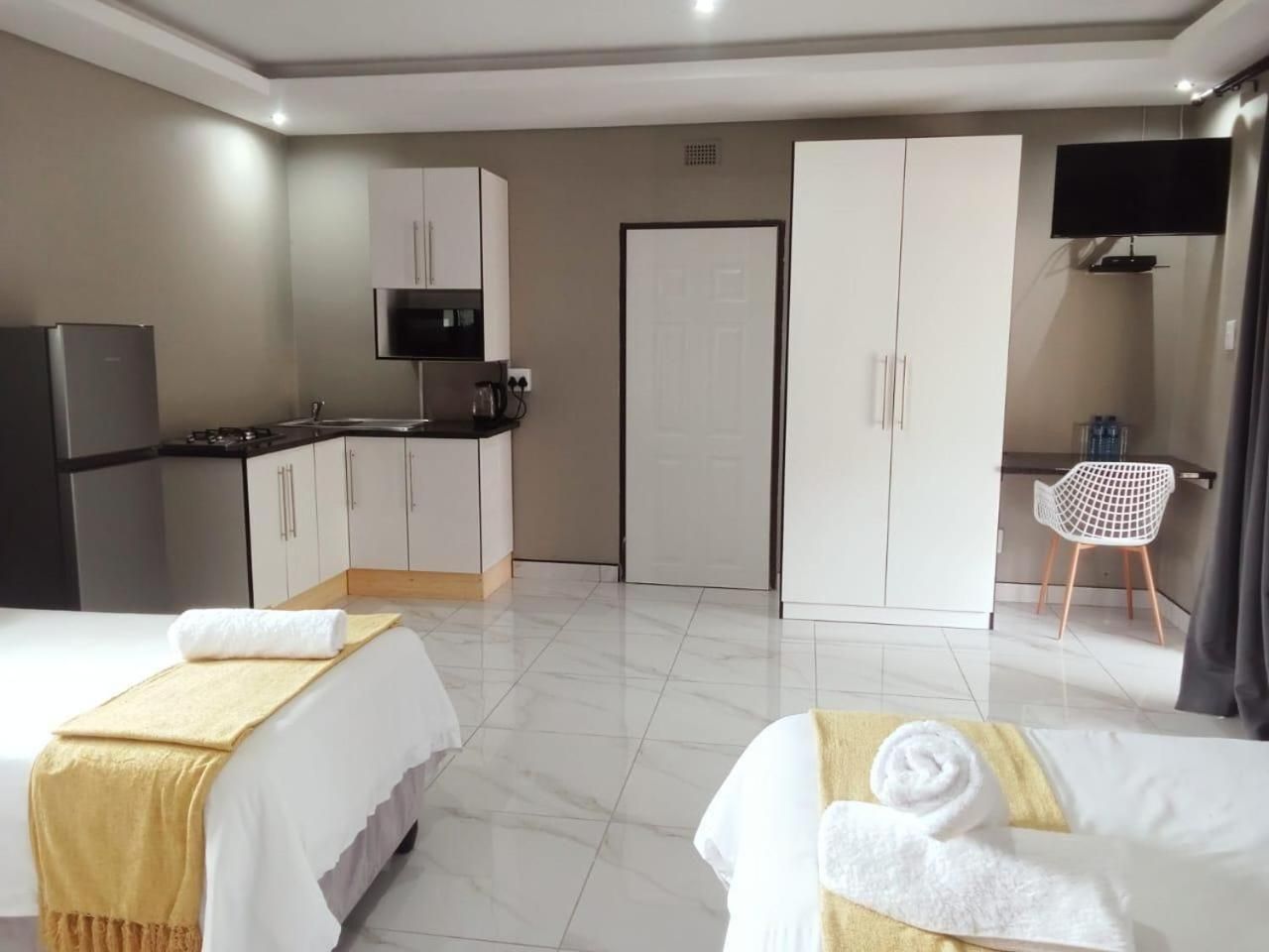 Standard Suite