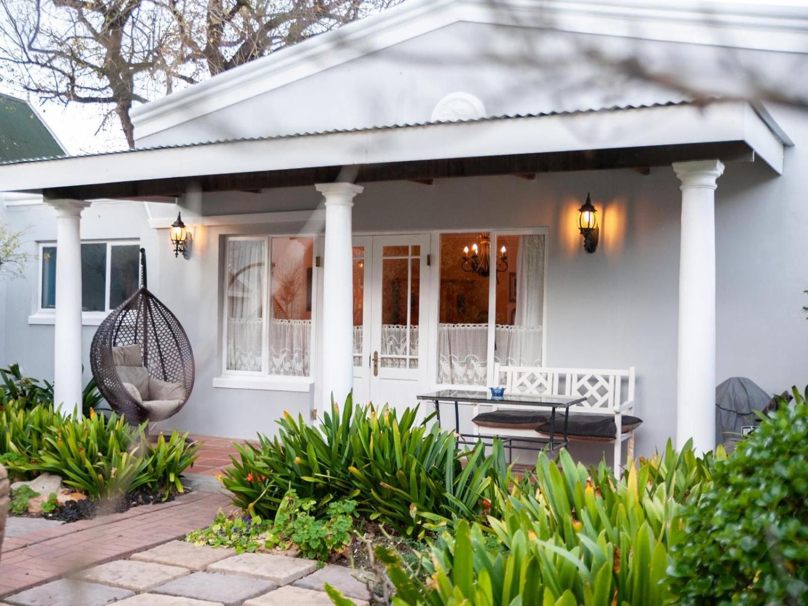 Standard Cottage