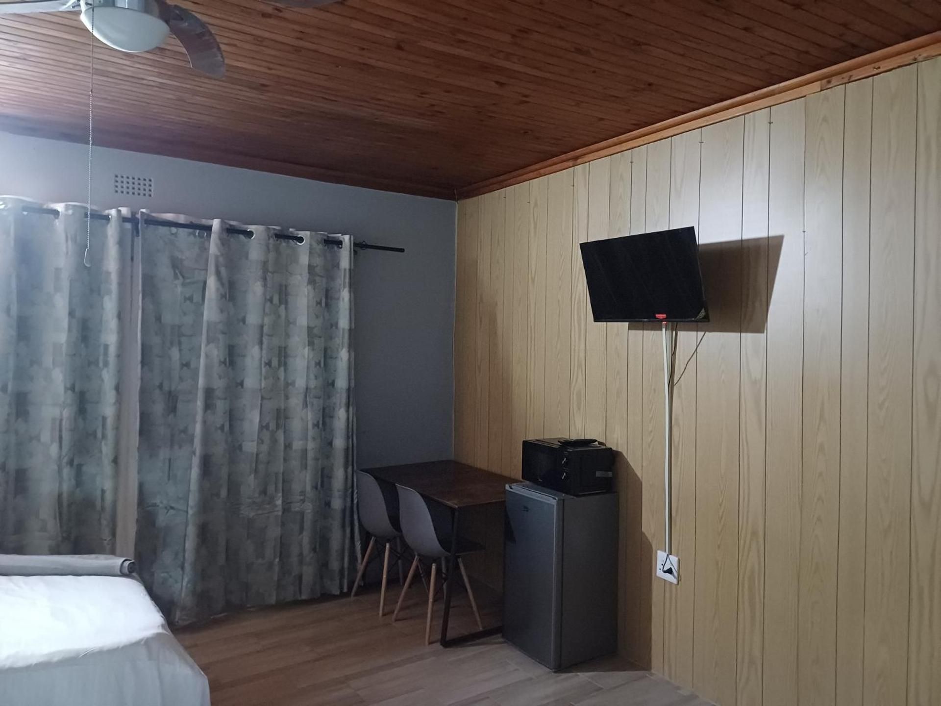 Comfort Triple Room with Shower