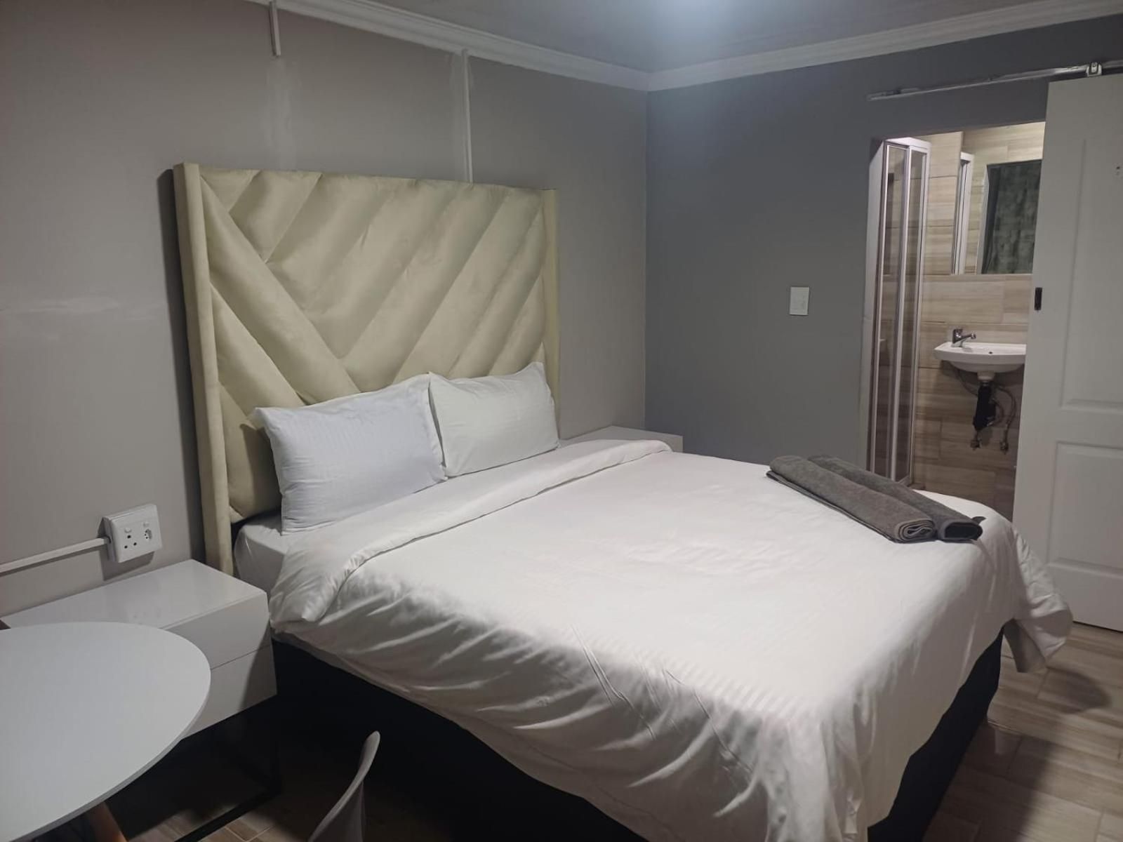 Double Room with Private Bathroom