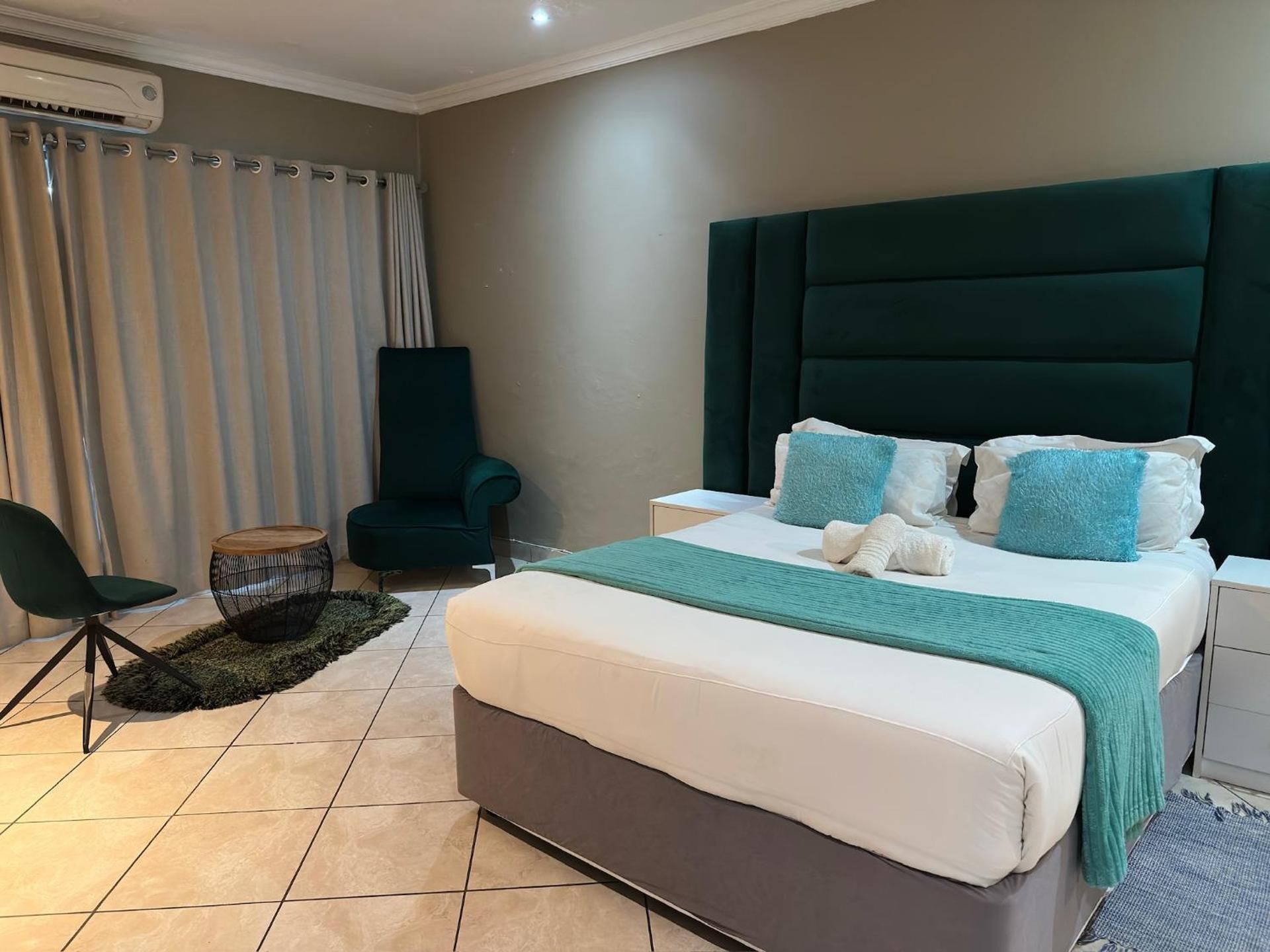 Double Room with Lake View
