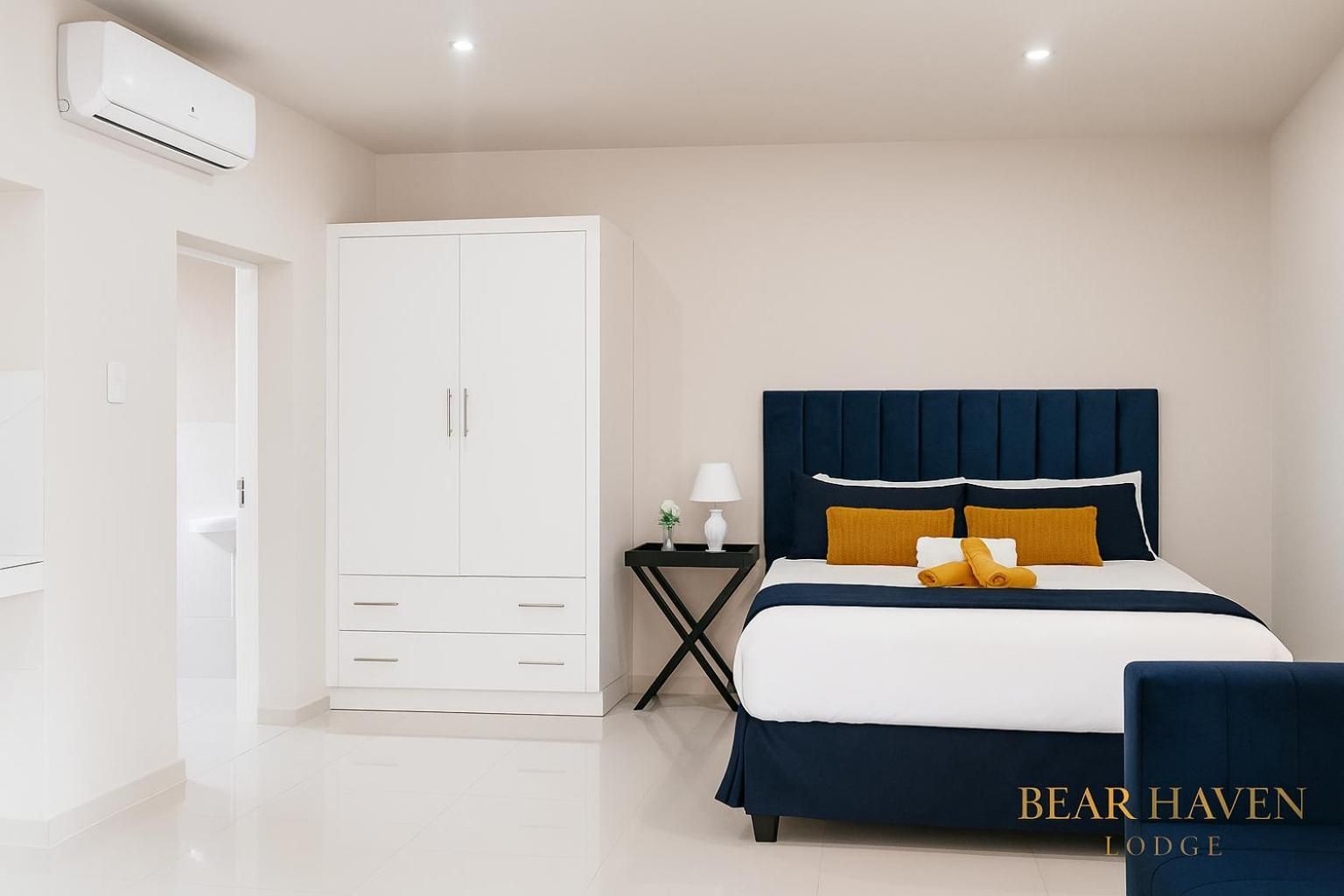 Deluxe Double Room with Shower