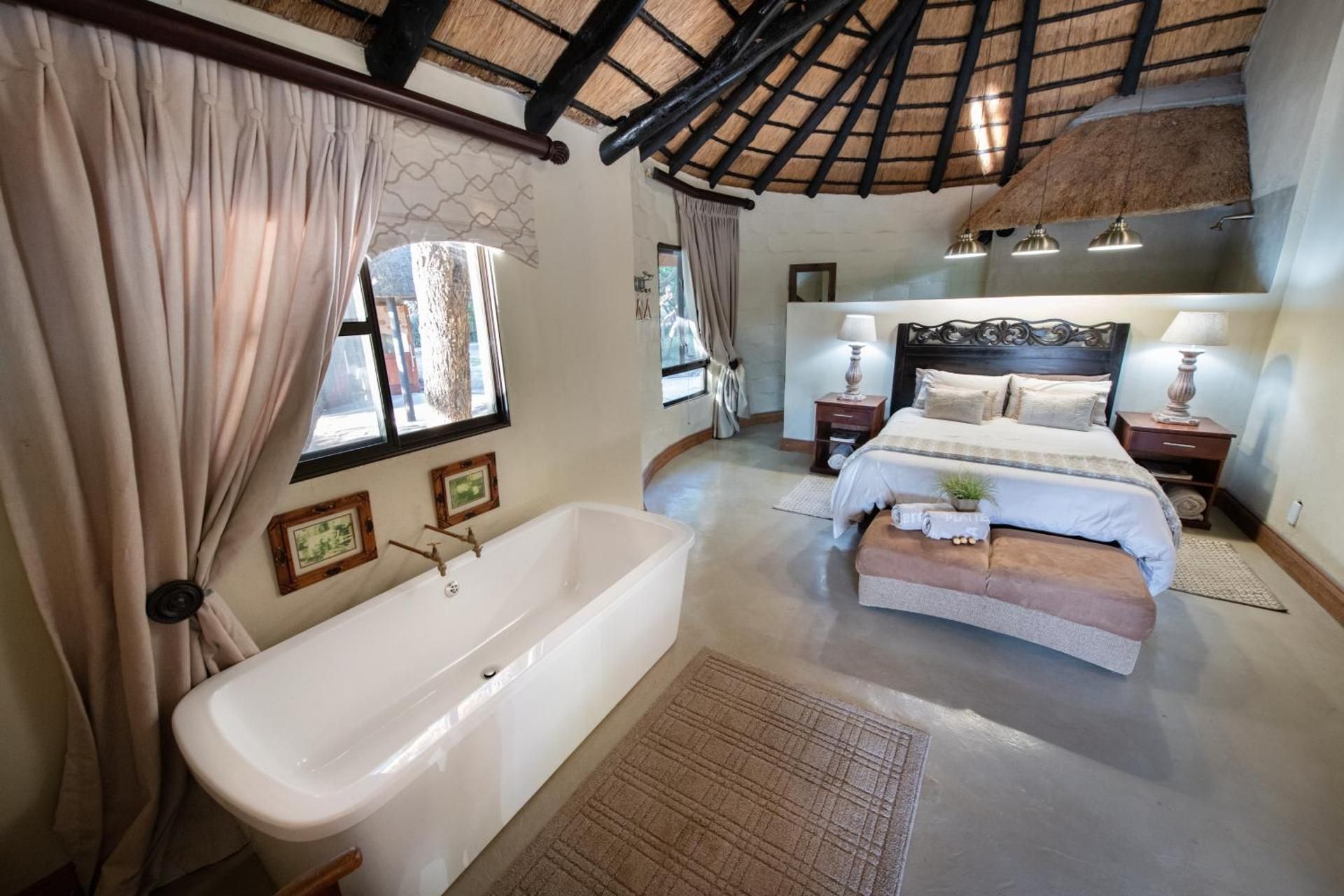 Deluxe Double Room with Bath
