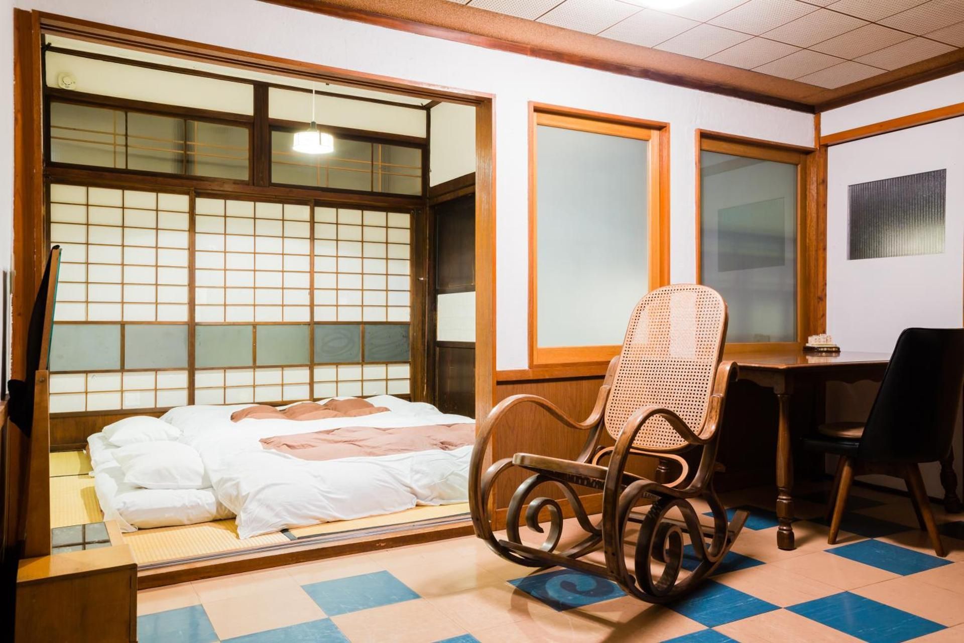 Japanese-Style Twin Room with Shared Bathroom