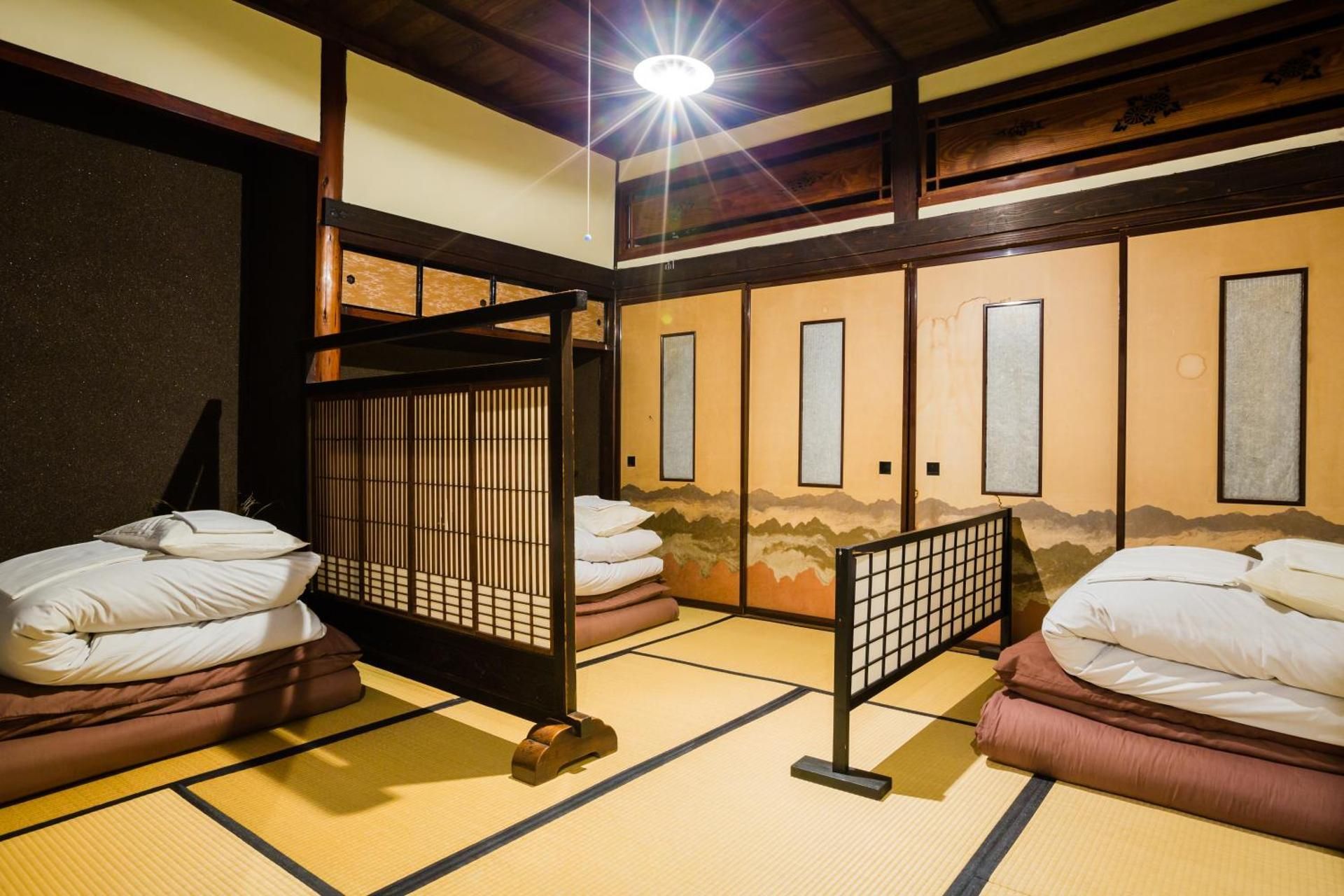 Japanese-Style Triple Room with Shared Bathroom