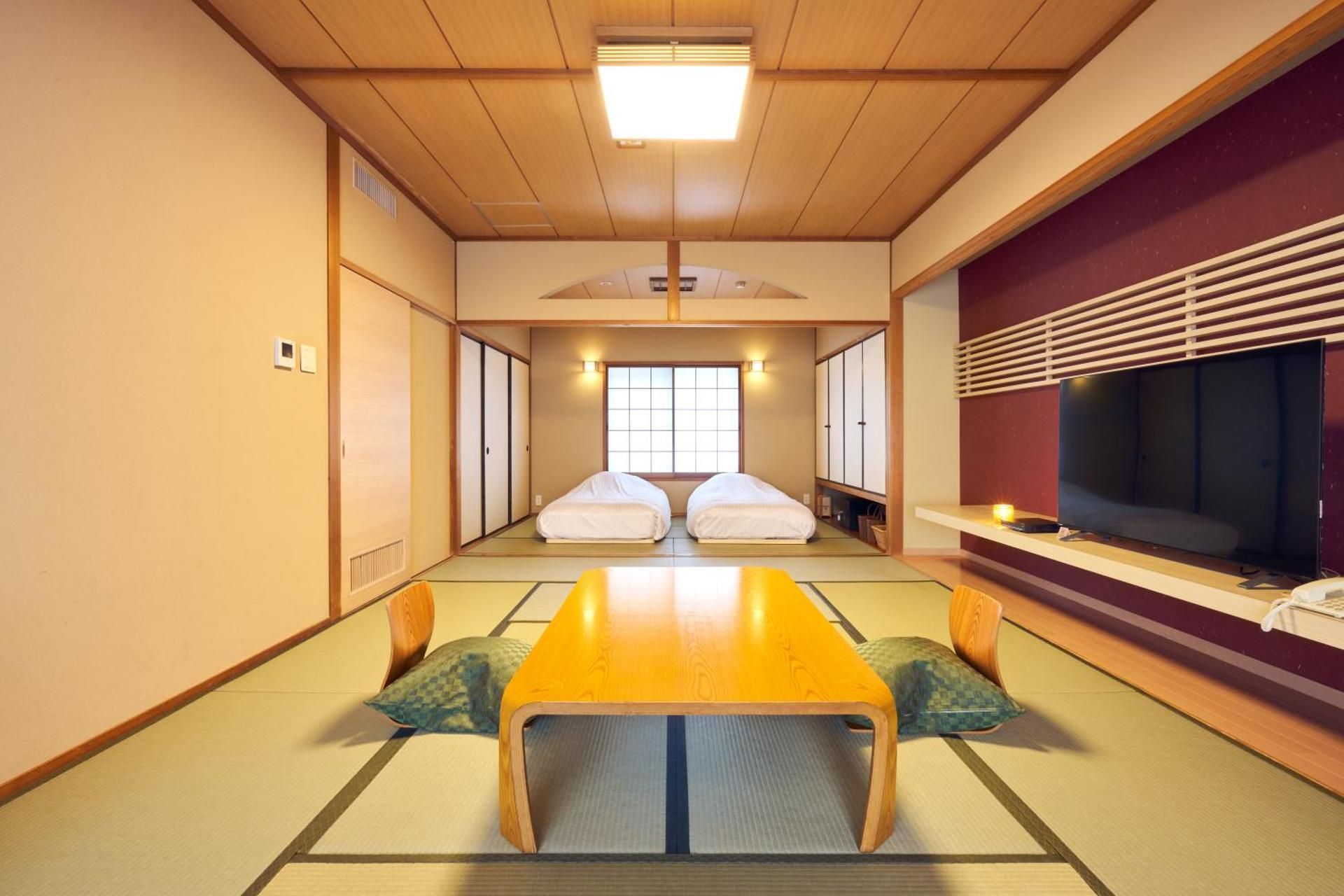 Japanese-Style Quadruple Room
