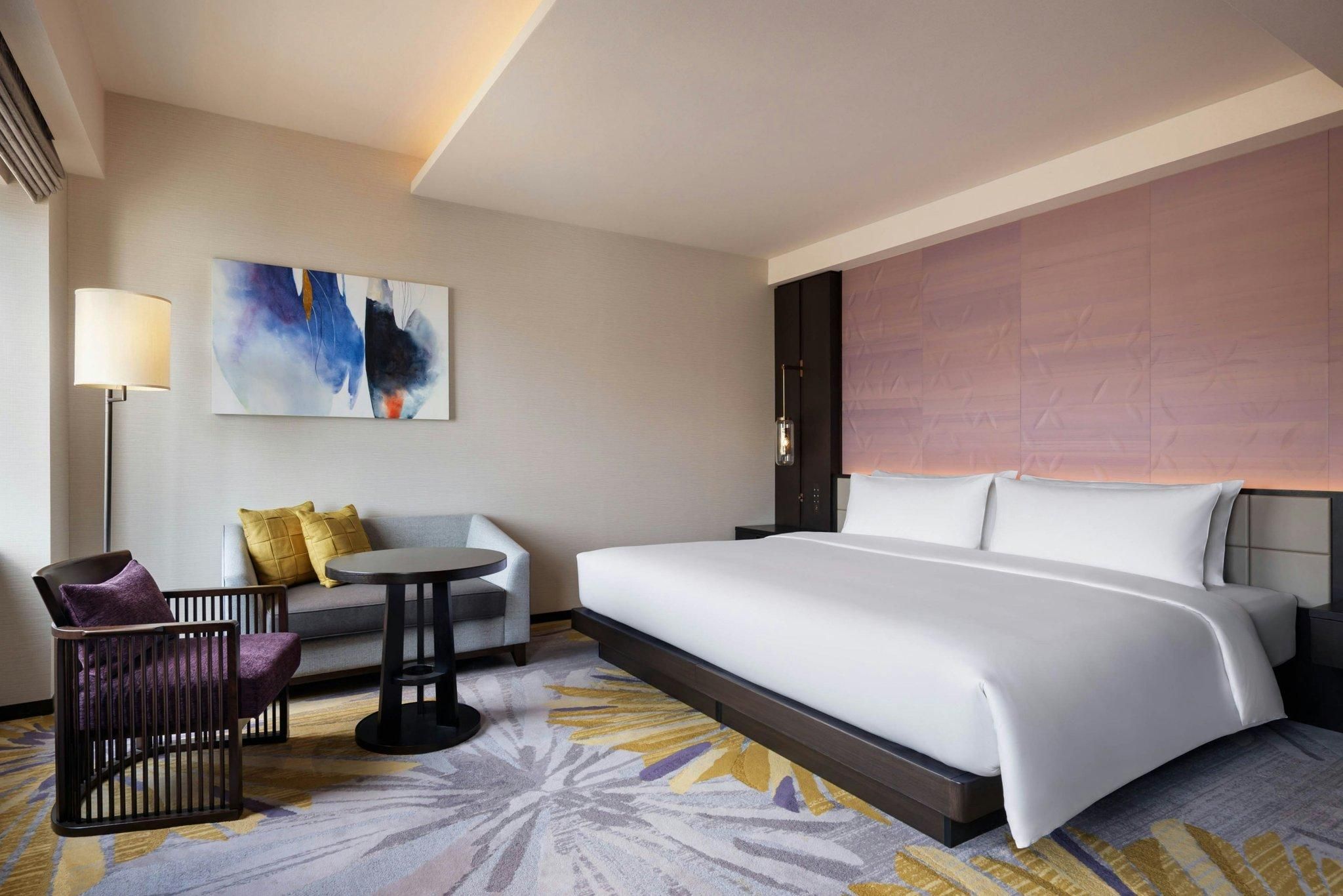 Premium Wide King, Guest Room, 1 King, High Floor