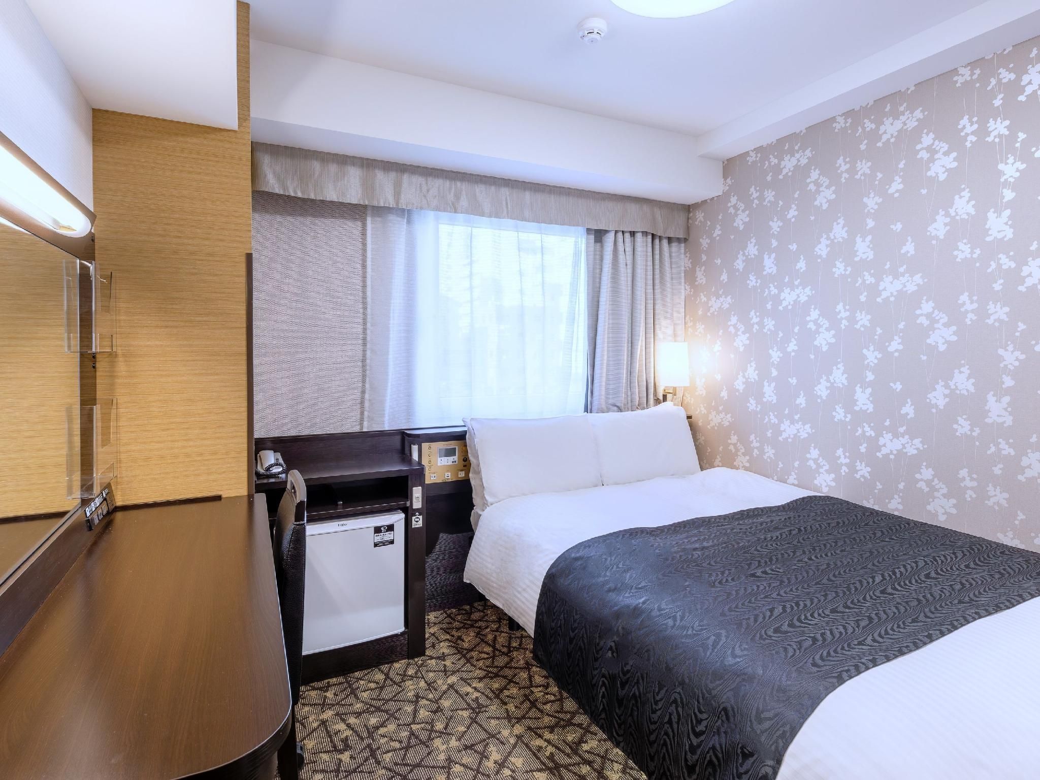 APA Hotel Sapporo Odori Ekimae Nishi Standard Double Room for 2 People - Non-Smoking