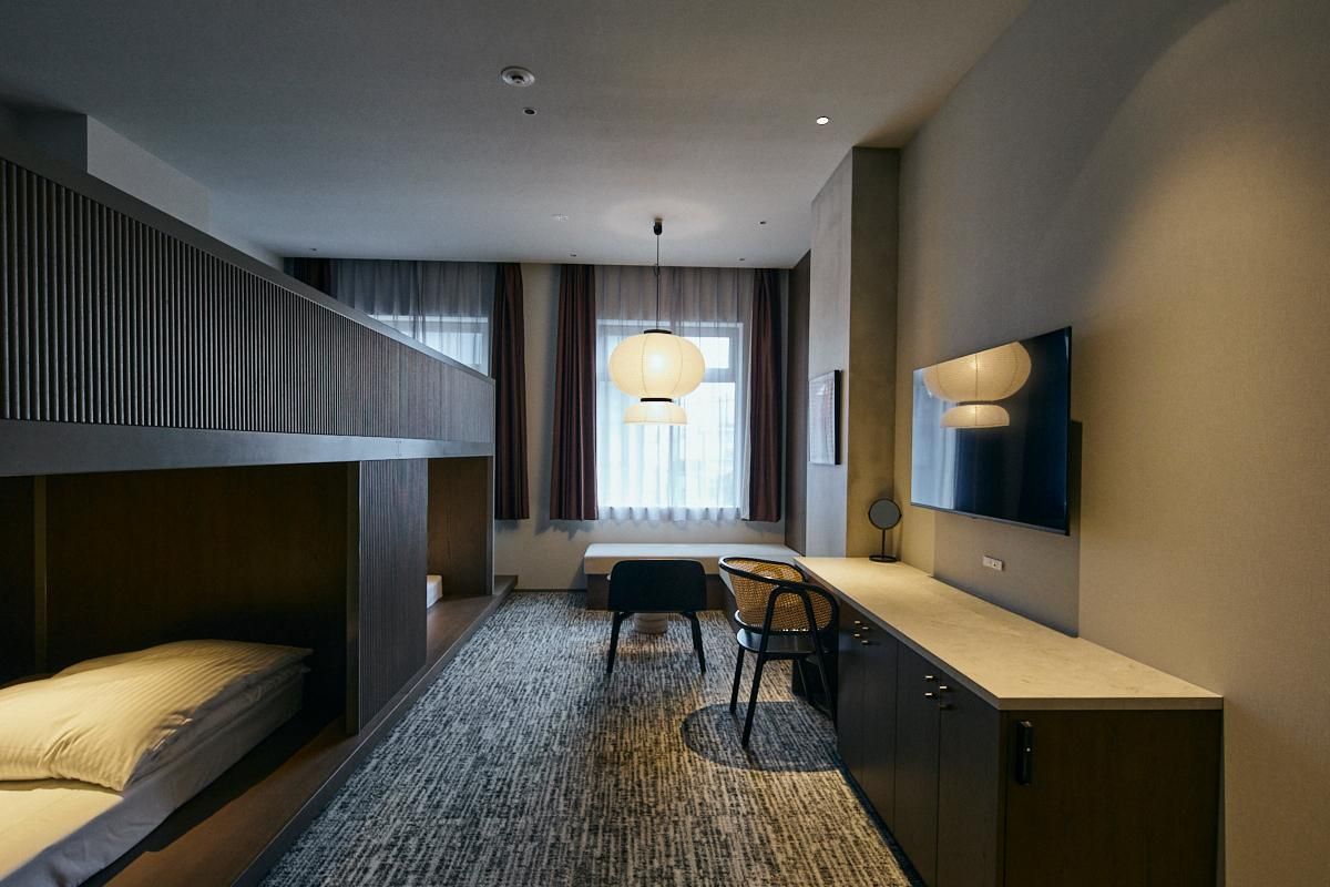 Premier Loft Room