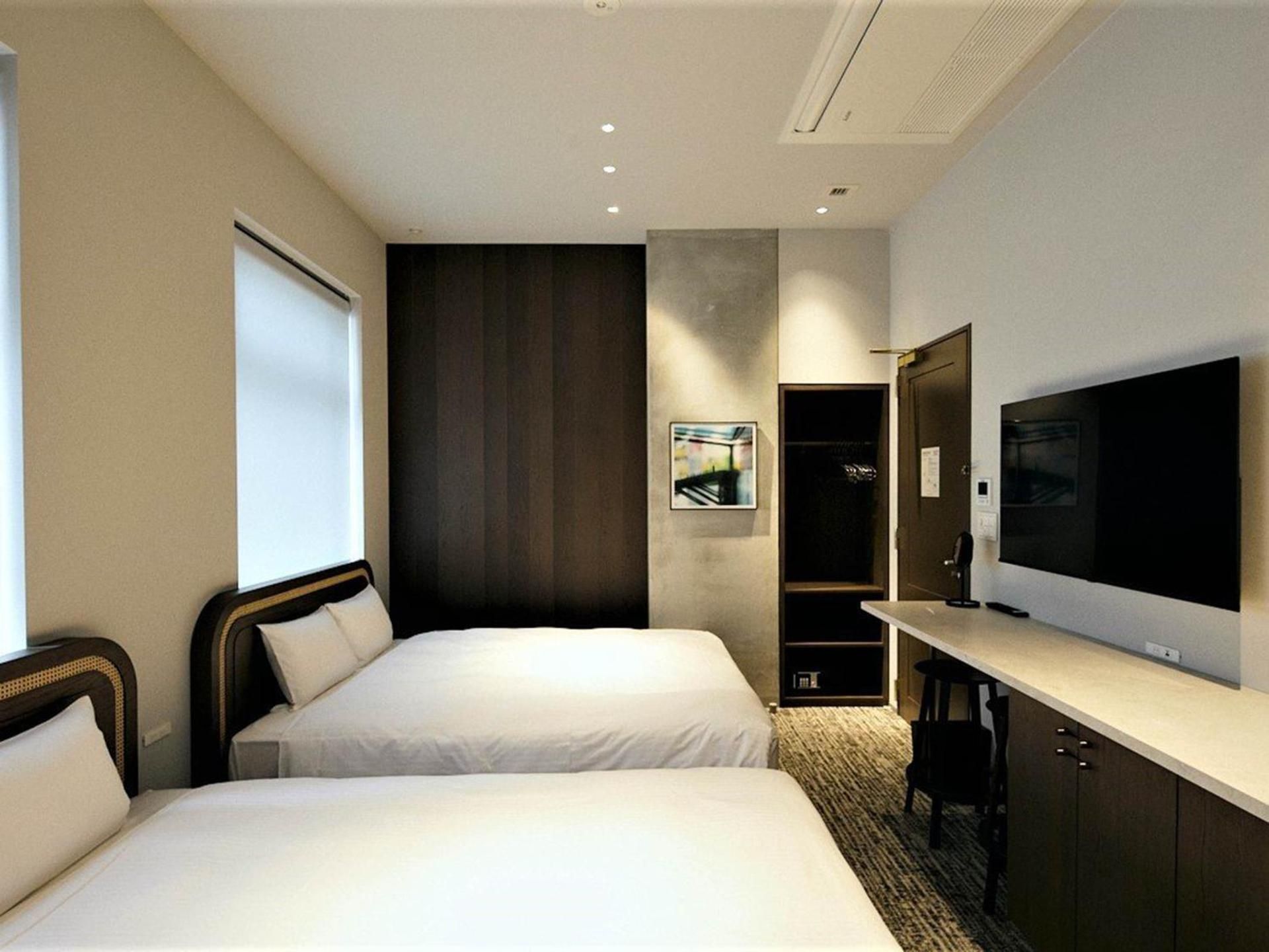 Premier Twin Room