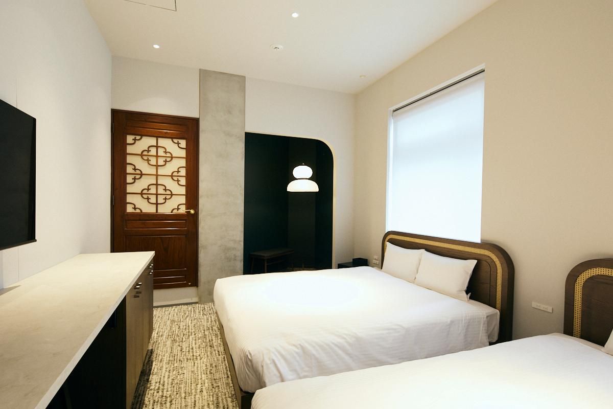 Premier Twin Room