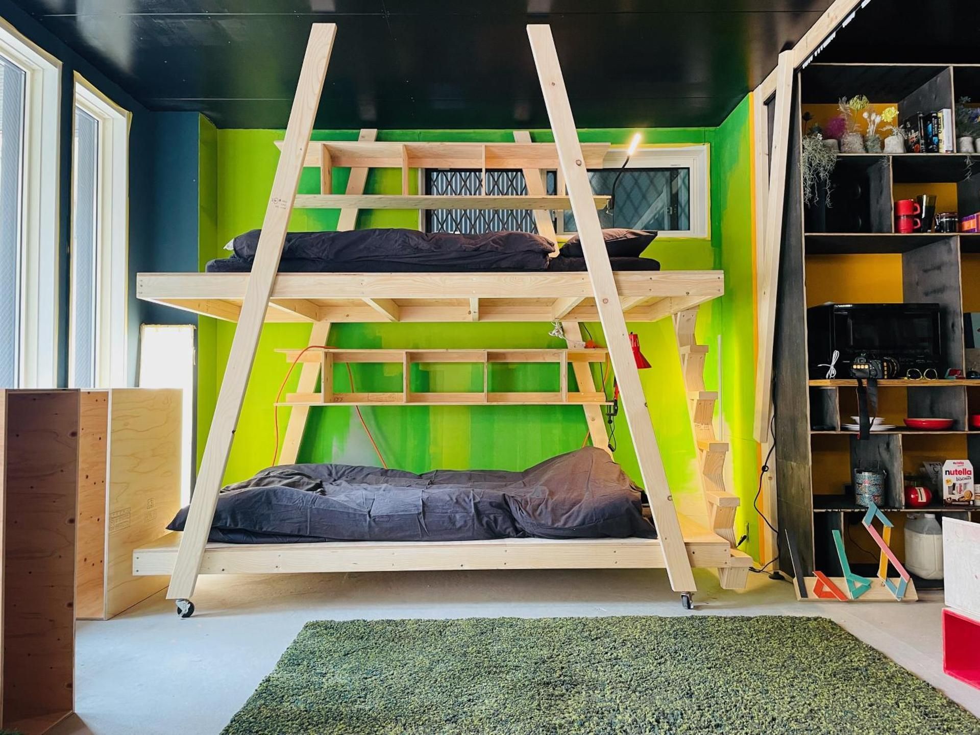 Single Bed in Mixed Dormitory Room