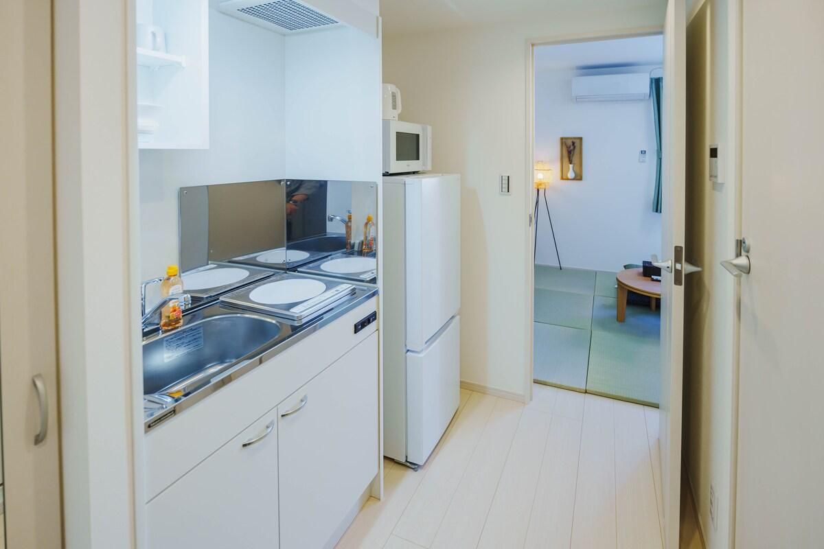 QH301 AOTO Sation newly renovated hotel