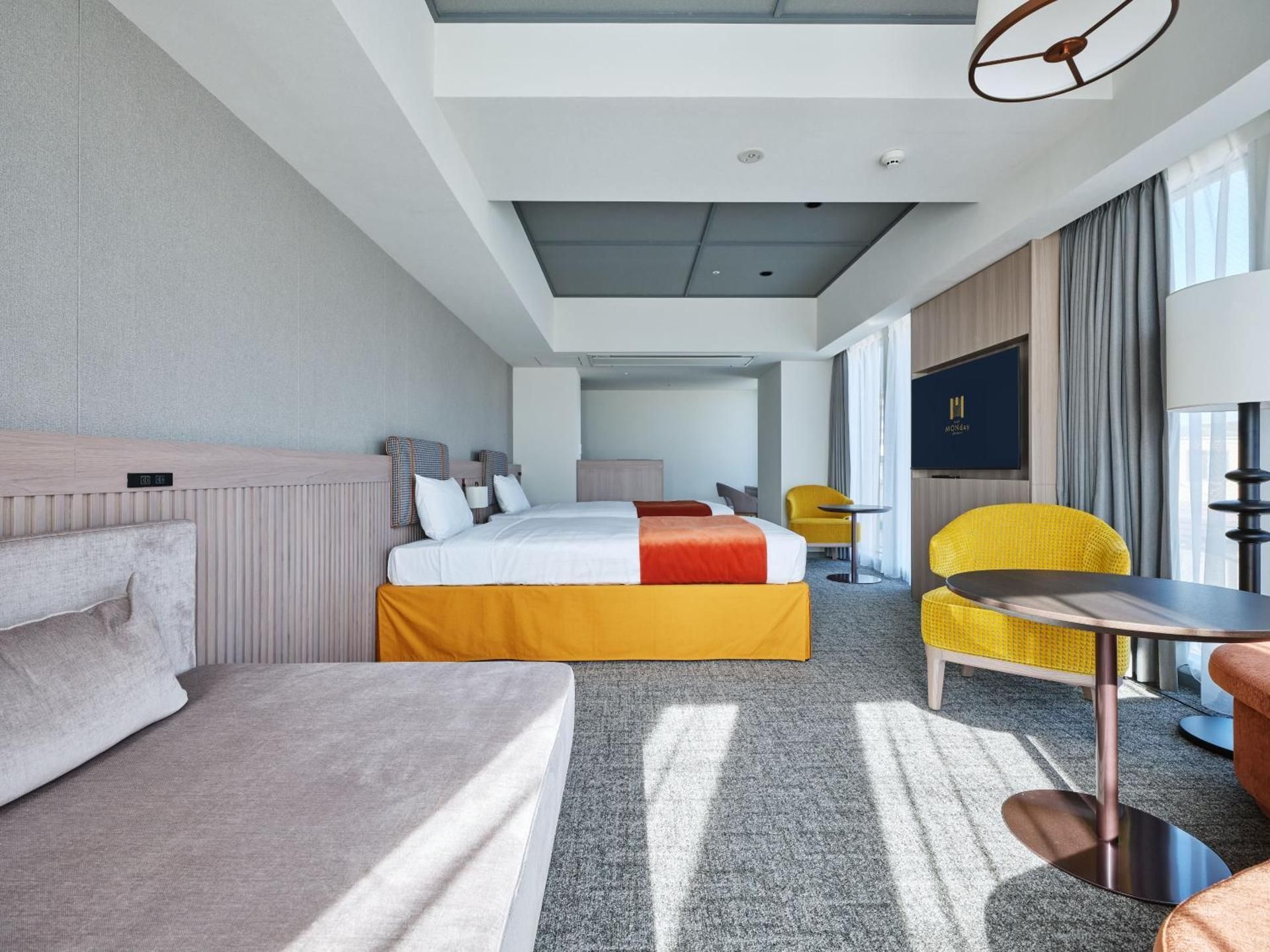 Corner Suite