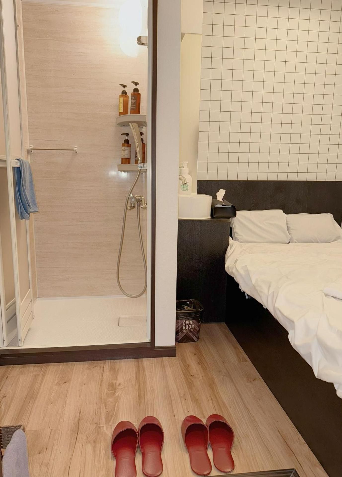 Single Room with Shower