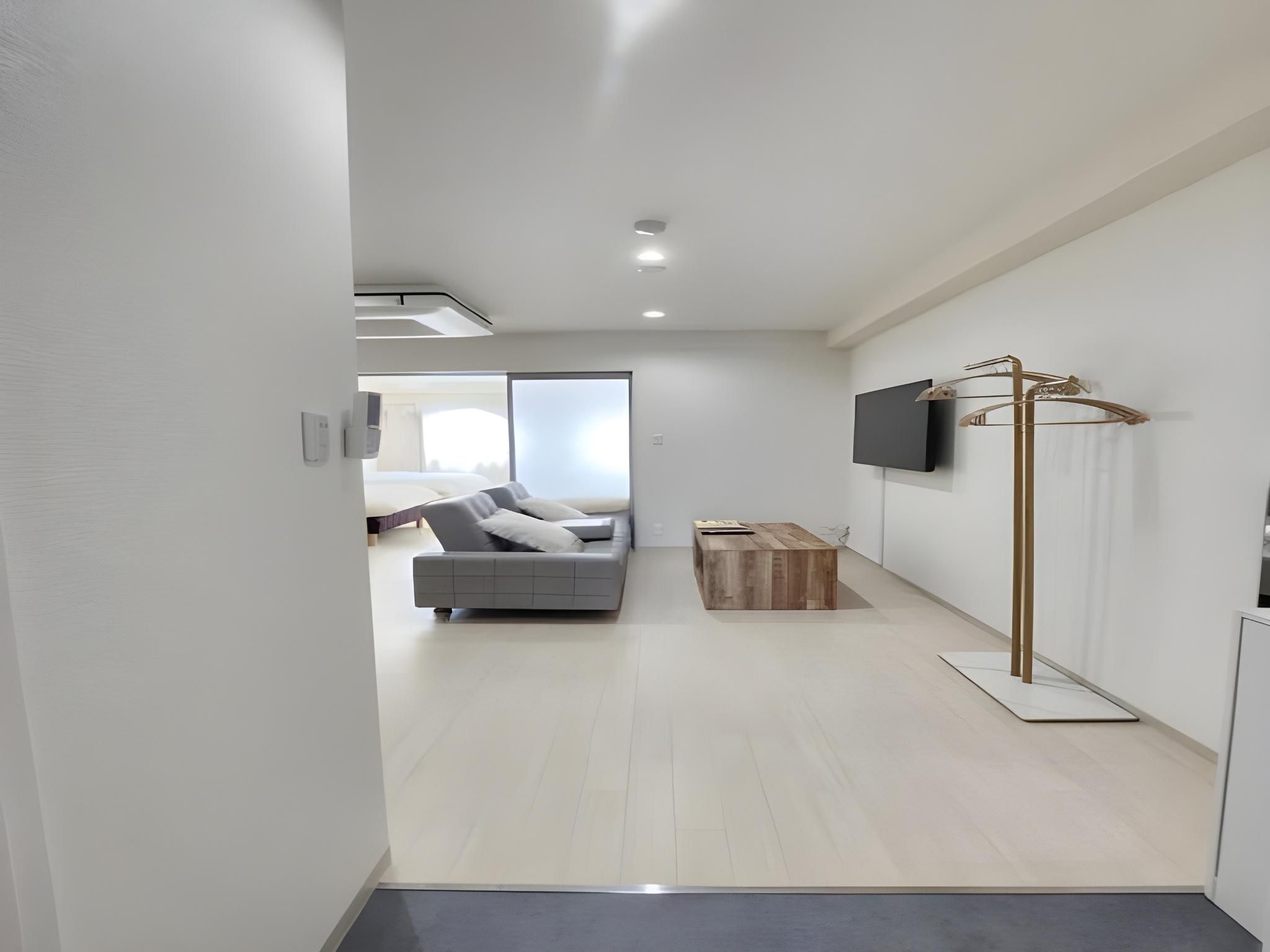 1-Bedroom Apartment