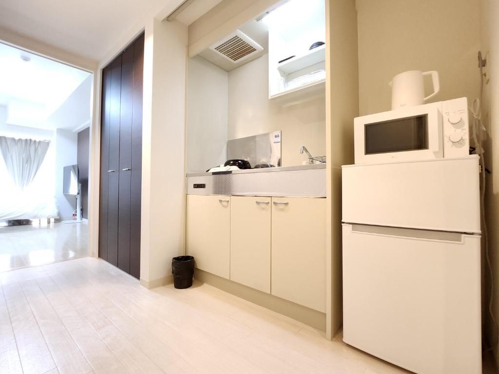 Summer Party Room