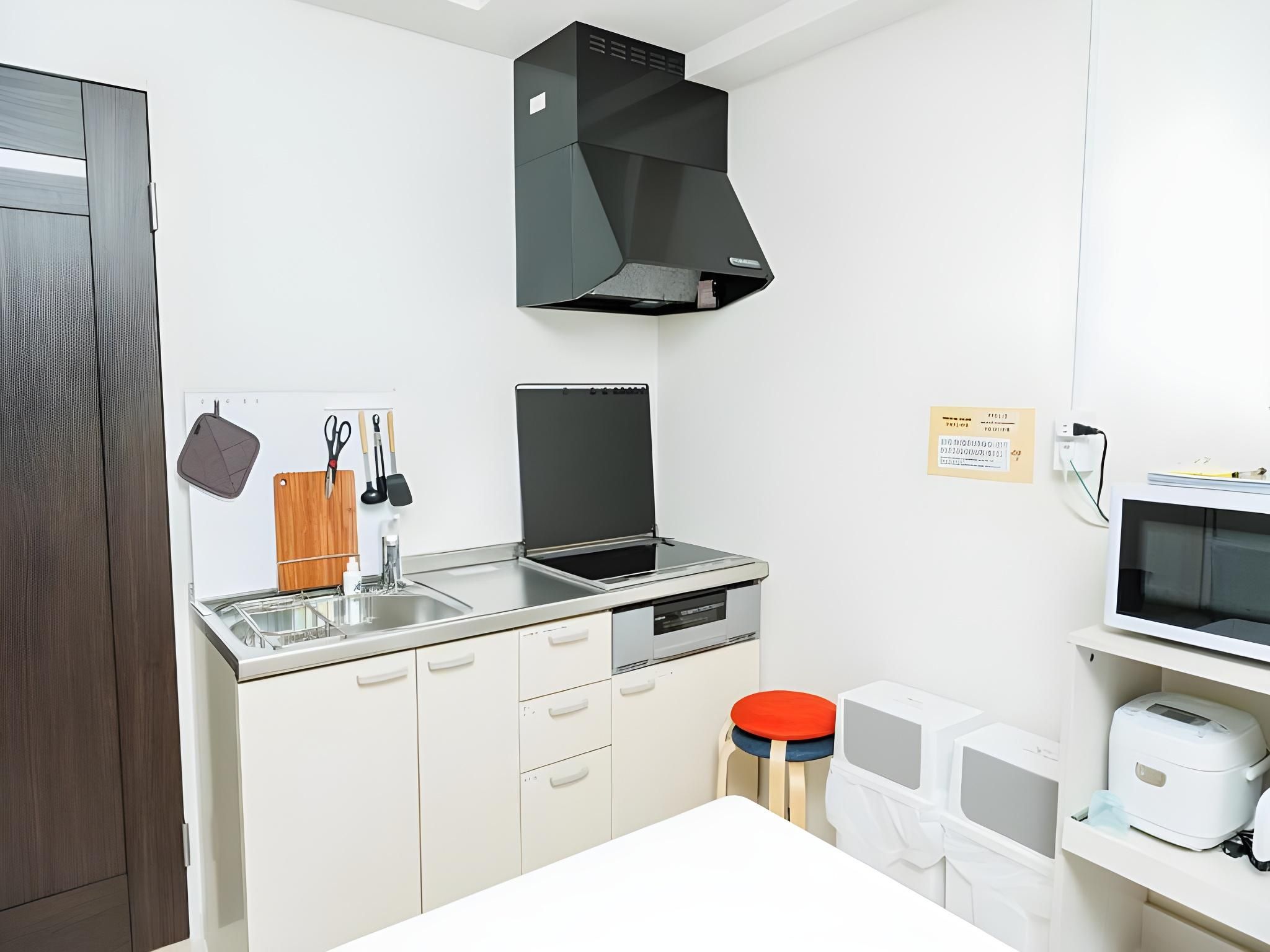 1-Bedroom Apartment