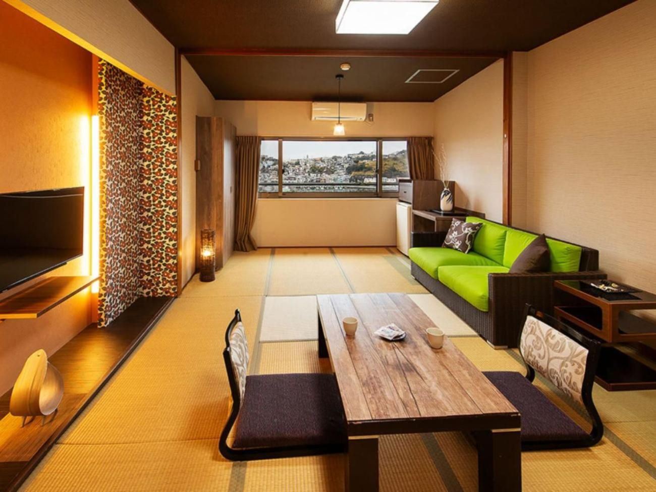 Standard Japanese-Style Room with Ocean View (12–14 Tatami Mats)