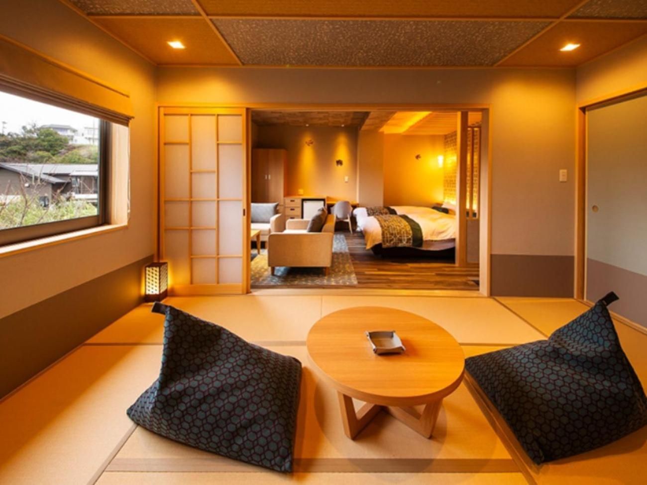 Japanese-Western Style Room with Ocean View “Ha-no-Shizuku”