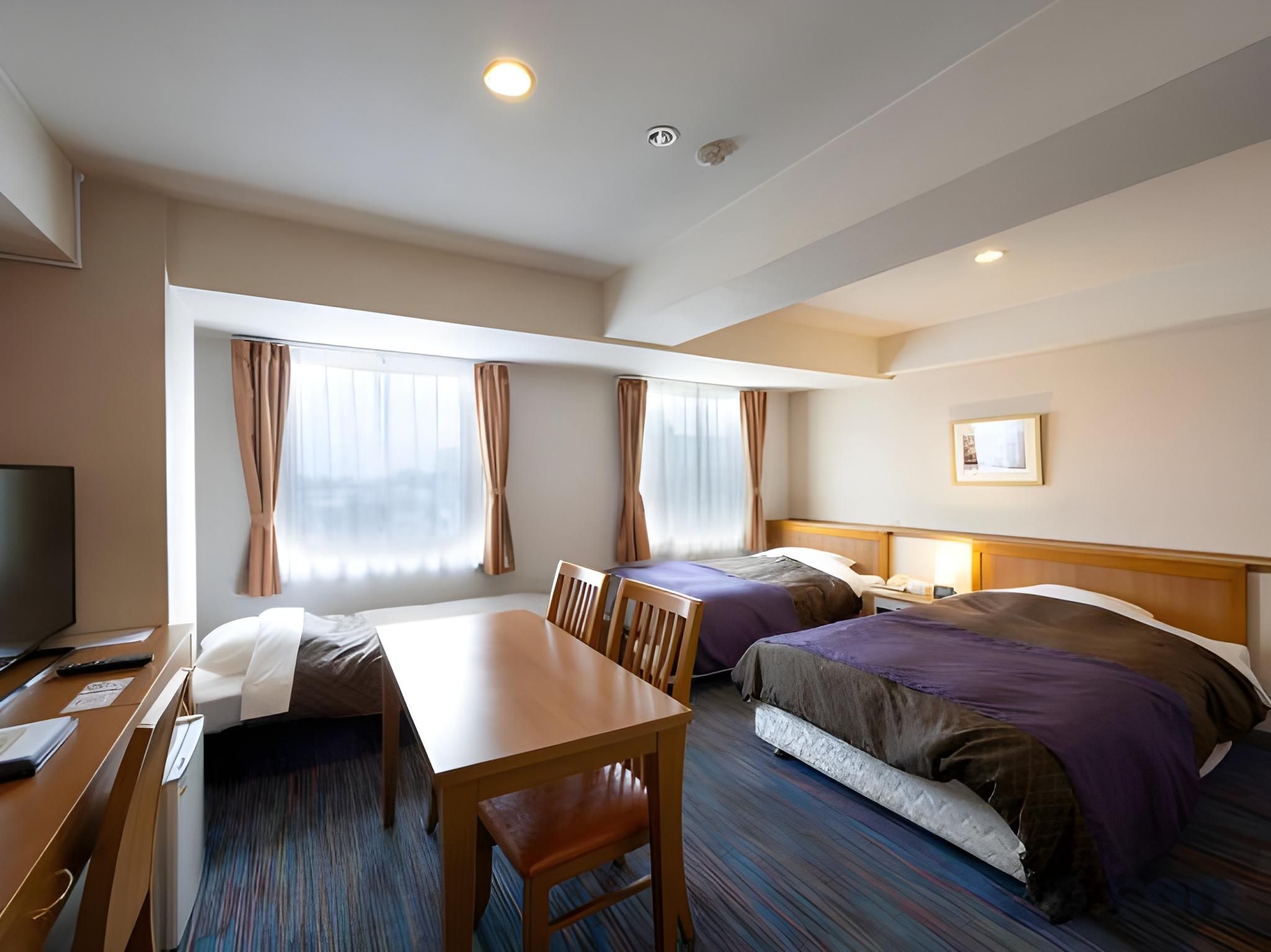 Triple Room - Non-Smoking