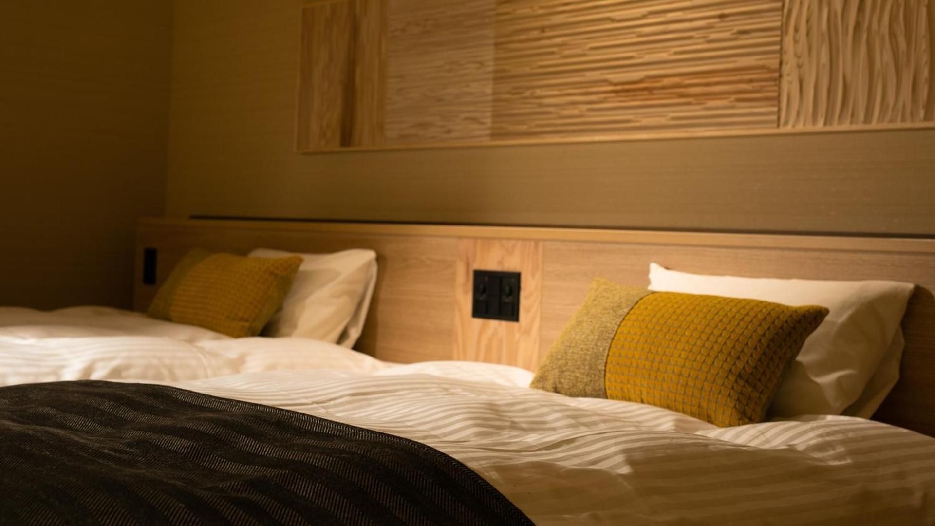Premium Twin Room with Tatami Area and Private Bath - Non-Smoking