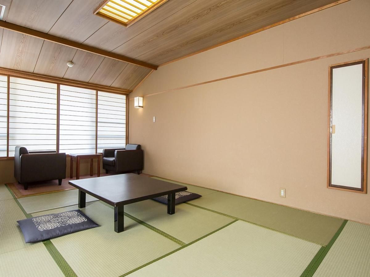 Japanese-Style Twin Room